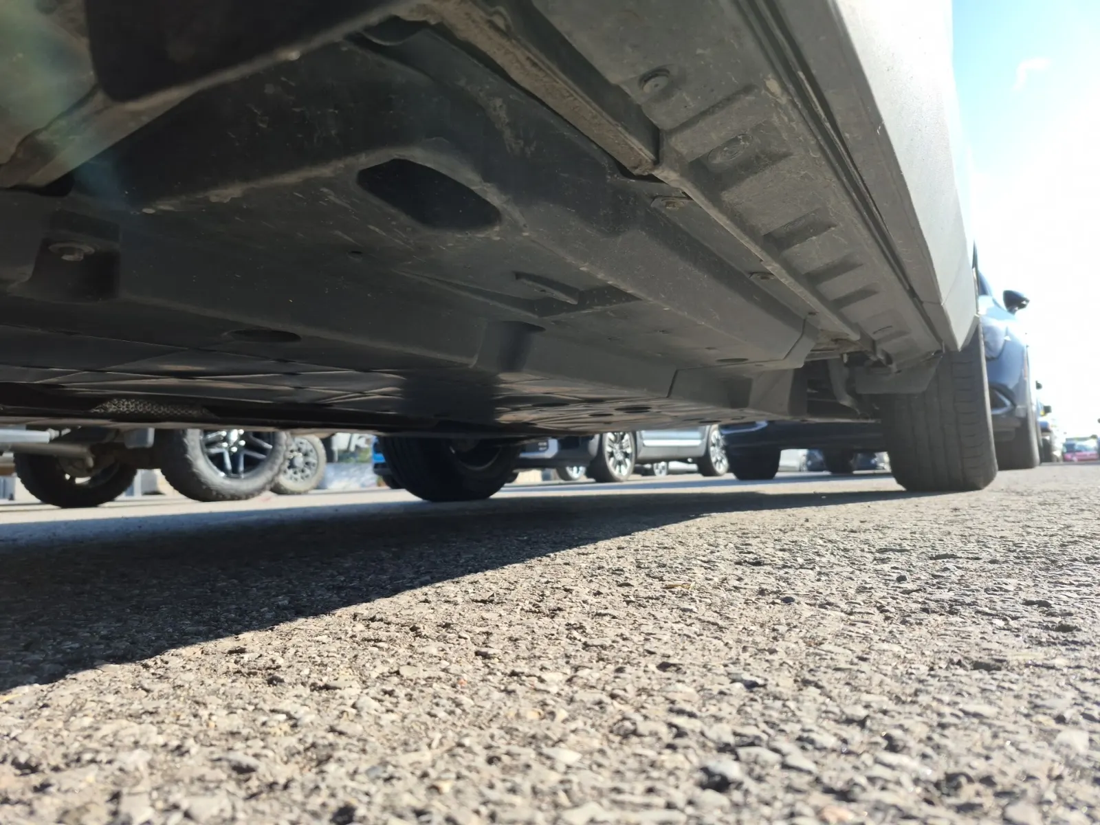 Undercarriage - Driver Photo