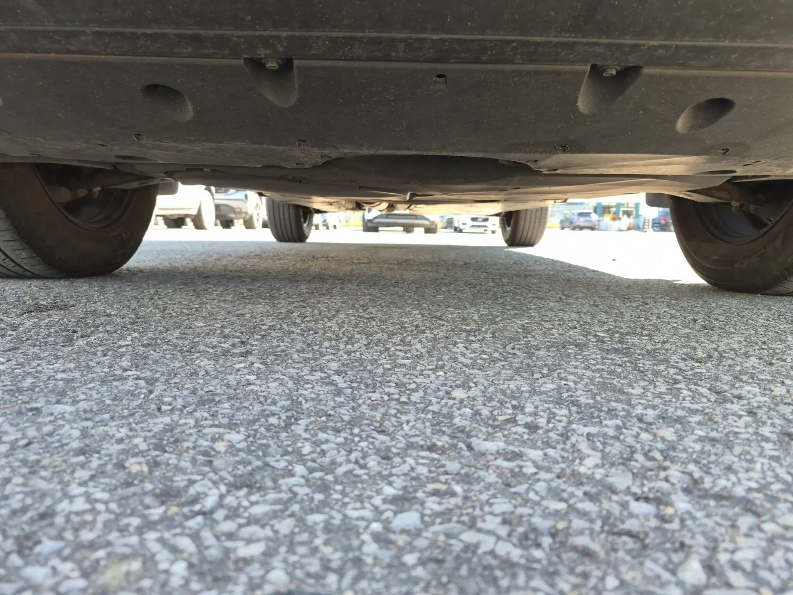 Undercarriage - Front Photo