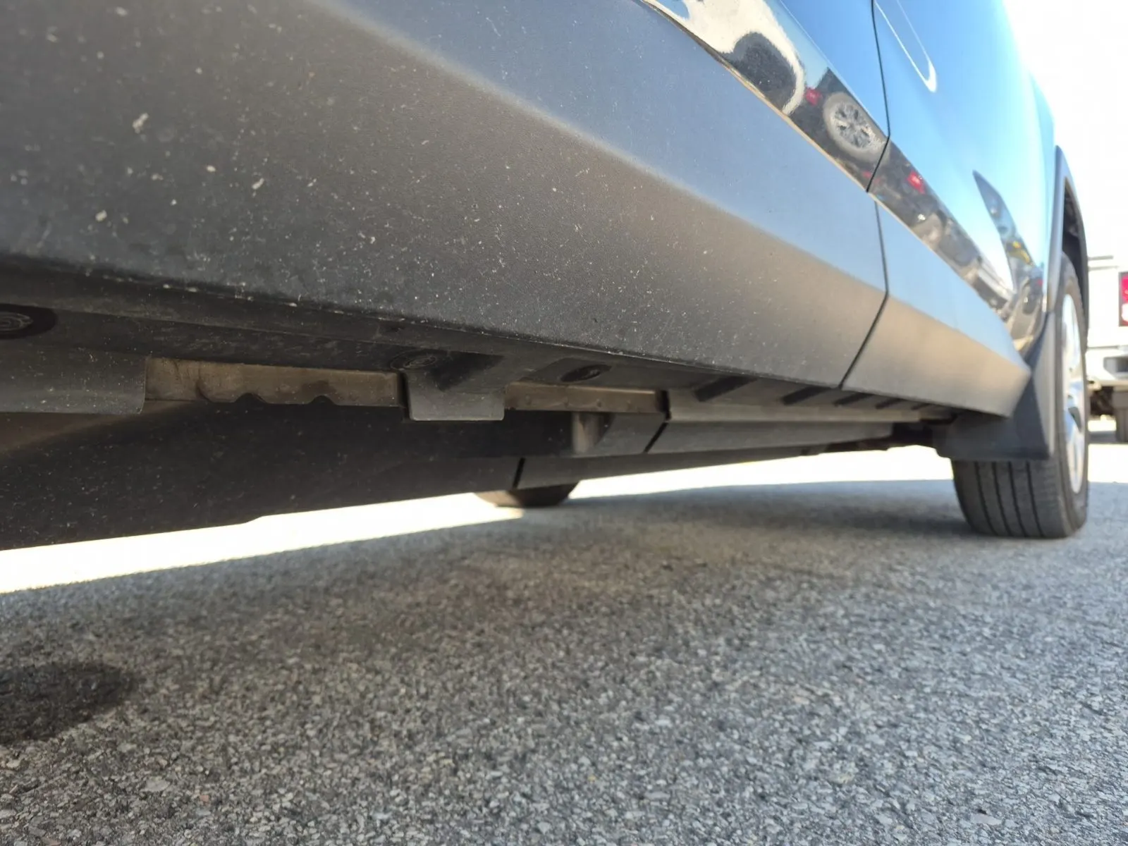 Undercarriage - Passenger Photo