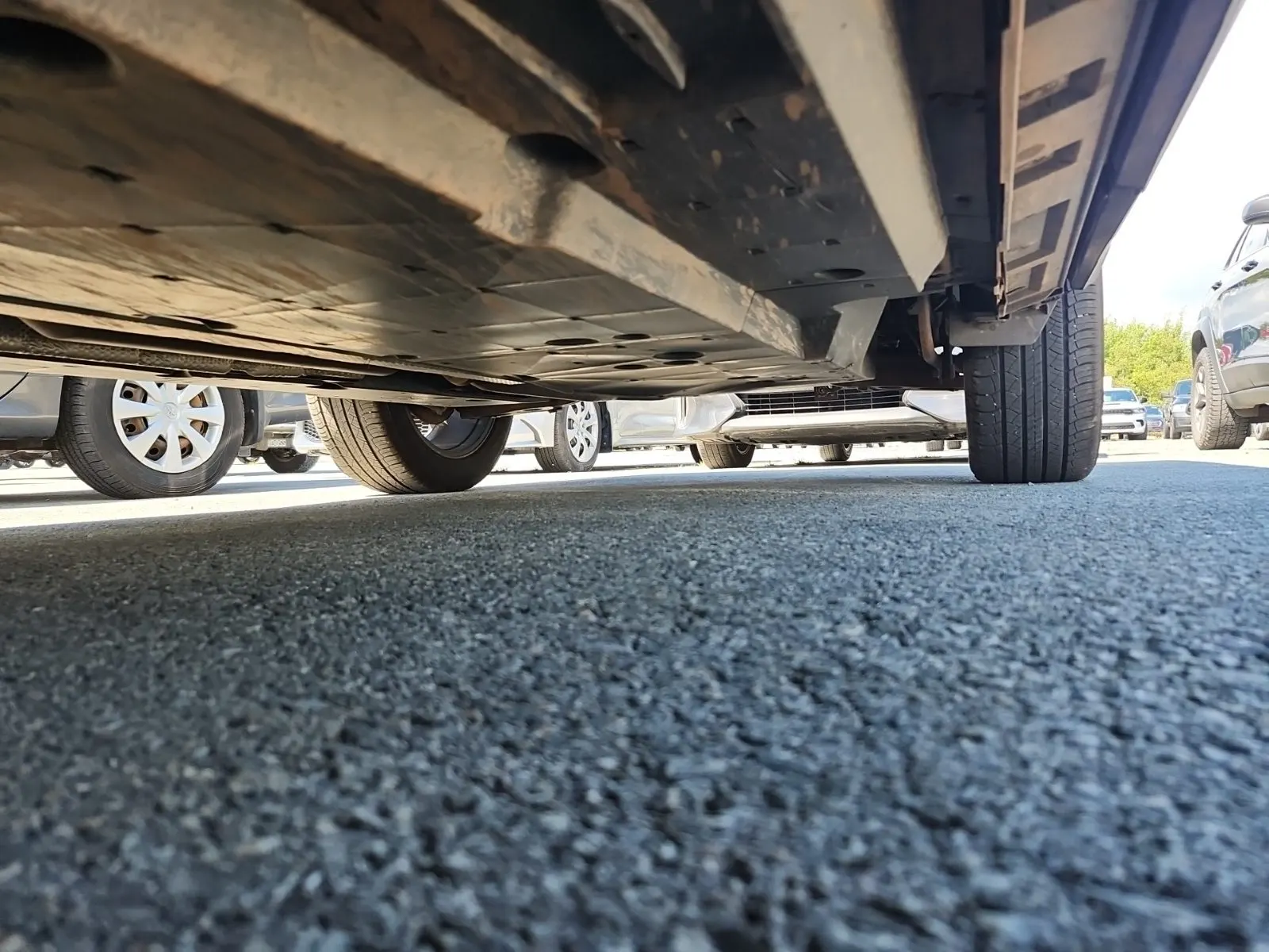 Undercarriage - Driver Photo