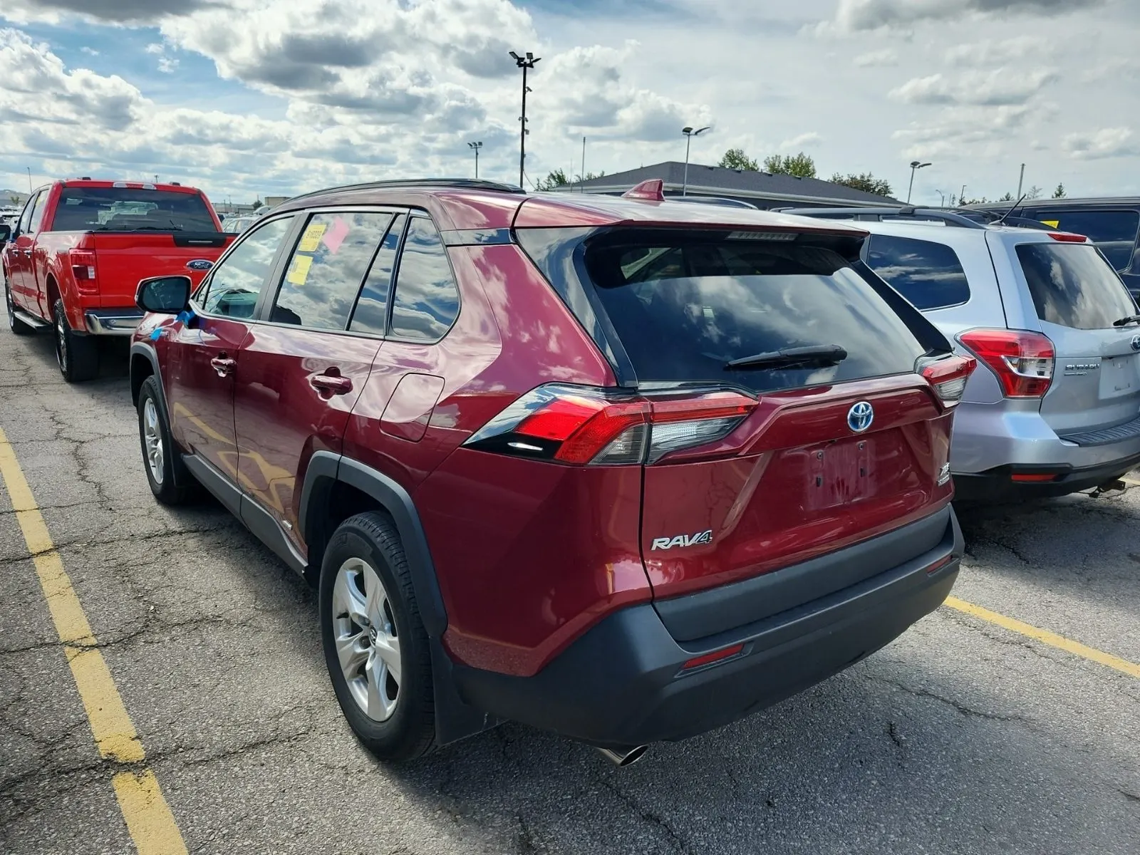 Driver Rear 3/4 Photo