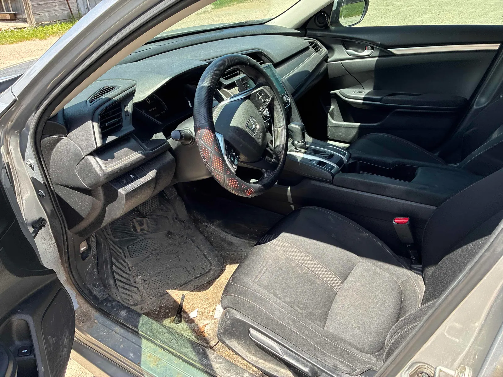 Interior driver side
