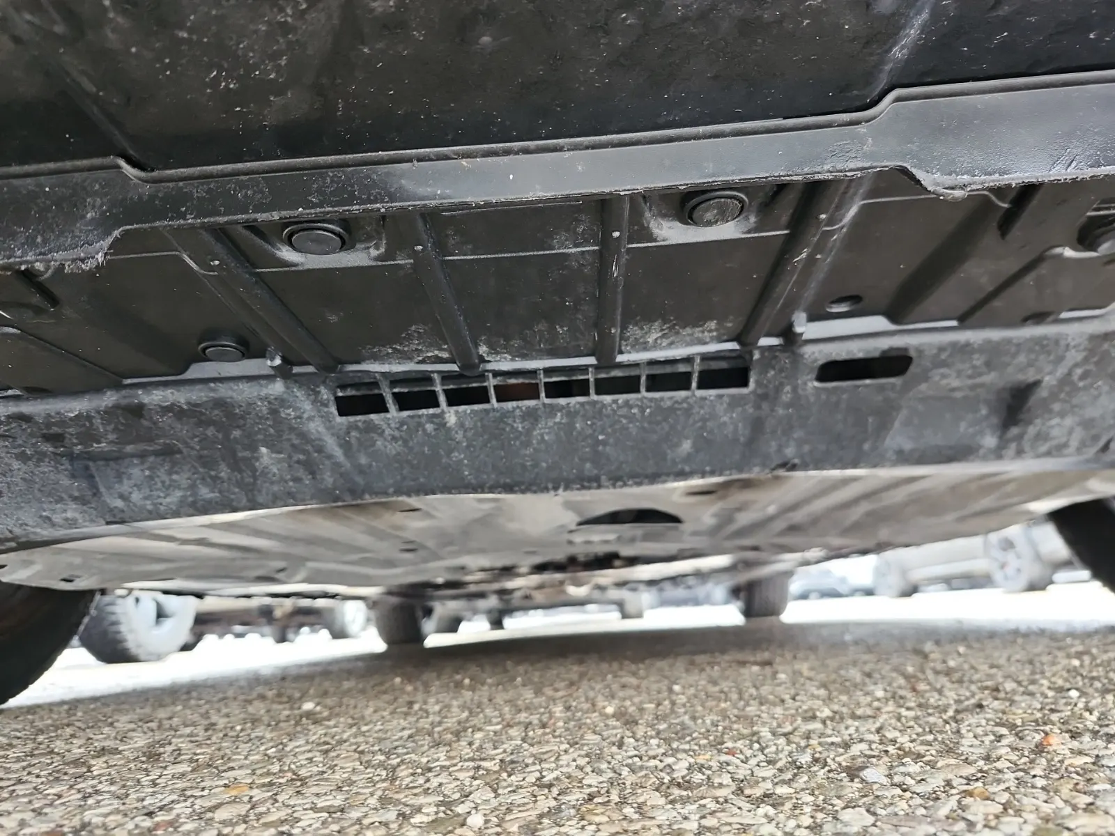 Undercarriage - Front Photo