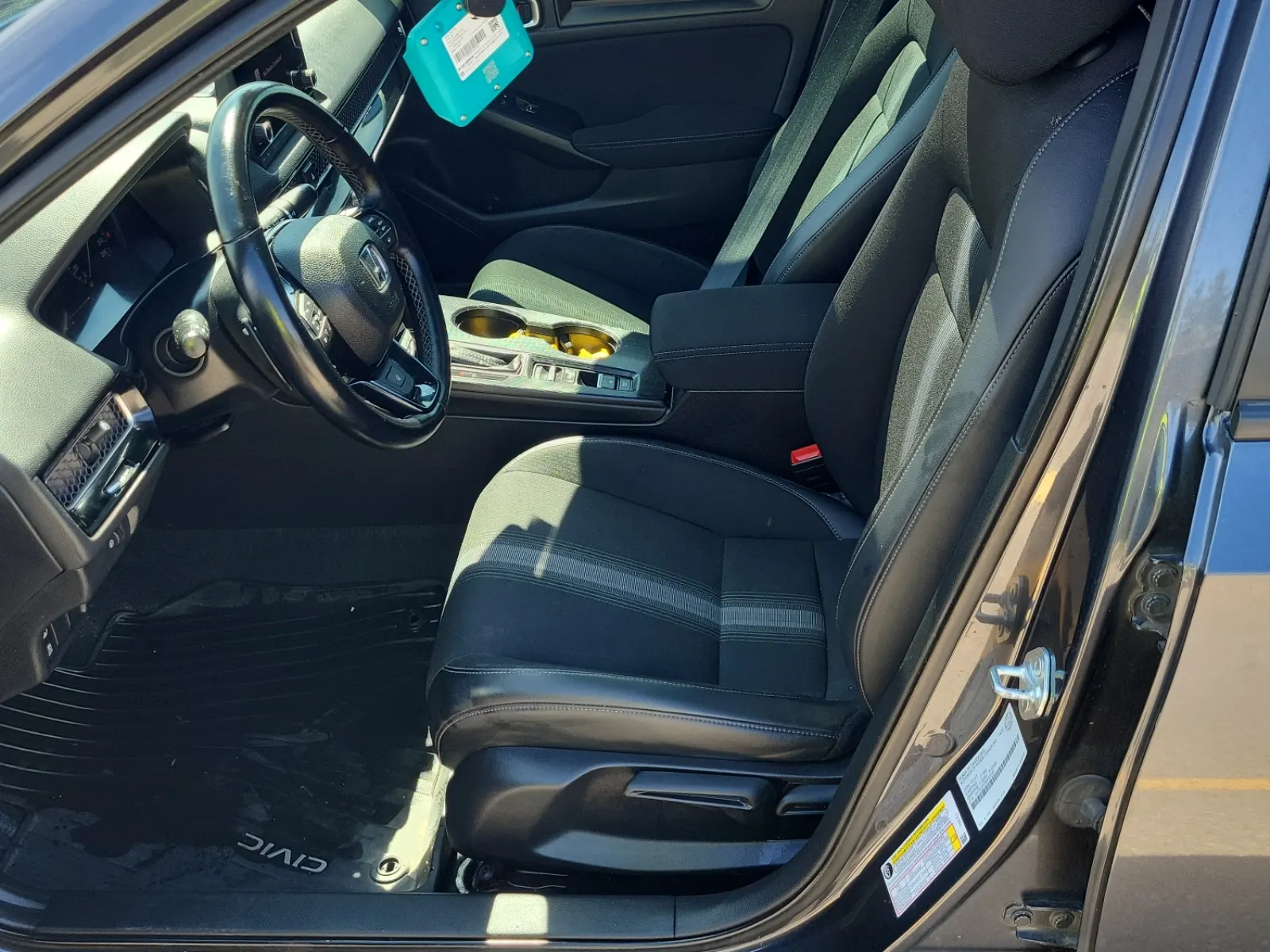 Front Interior Photo