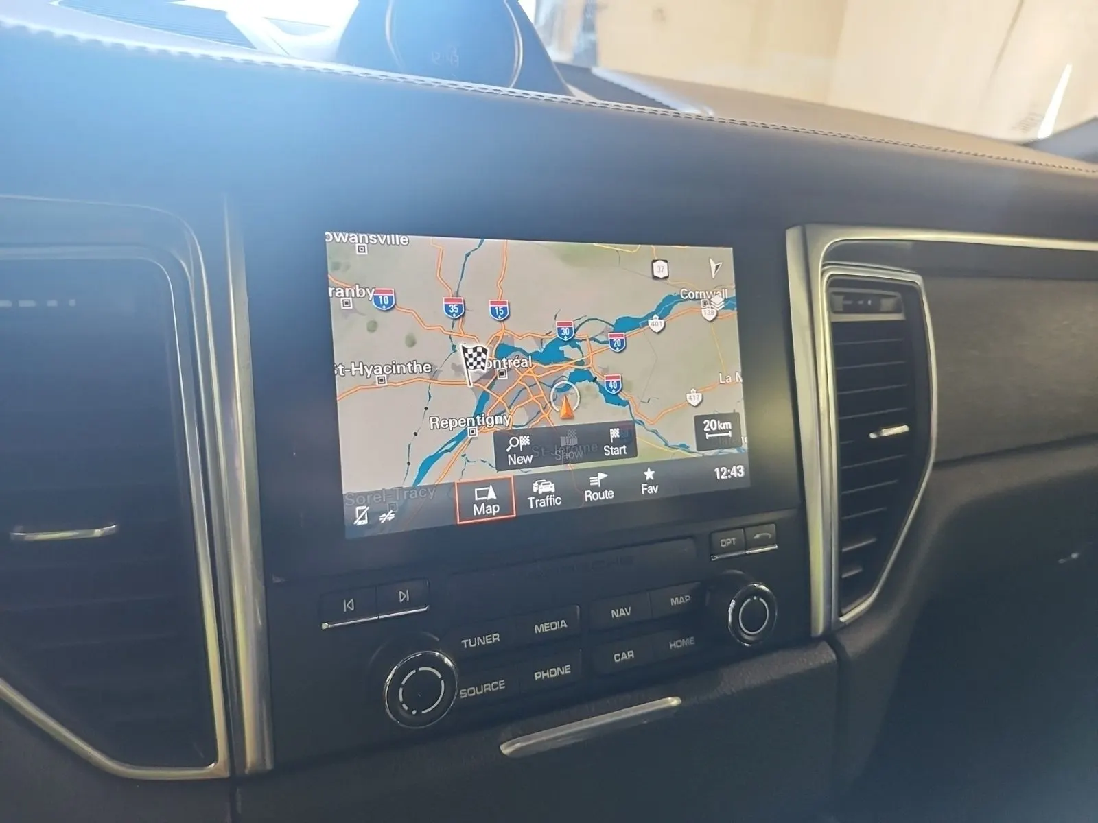 Navigation Photo