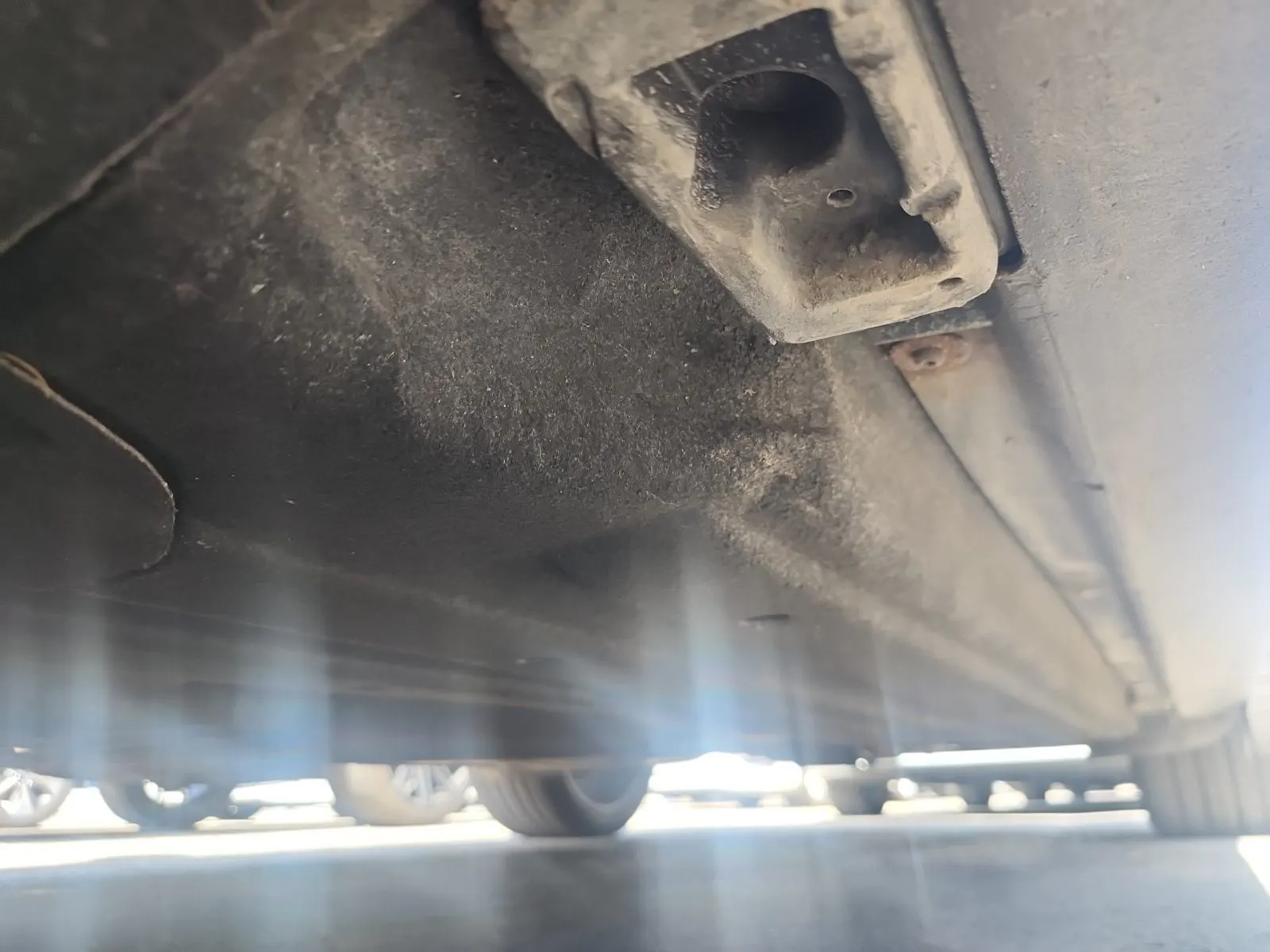 Undercarriage - Driver Photo