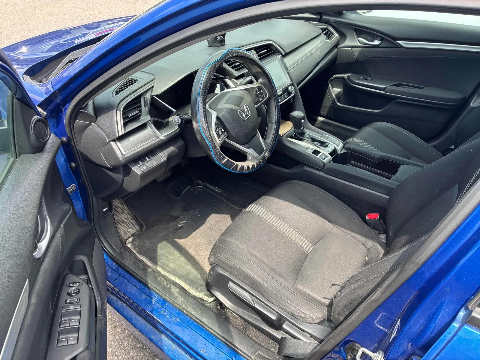 Interior driver side