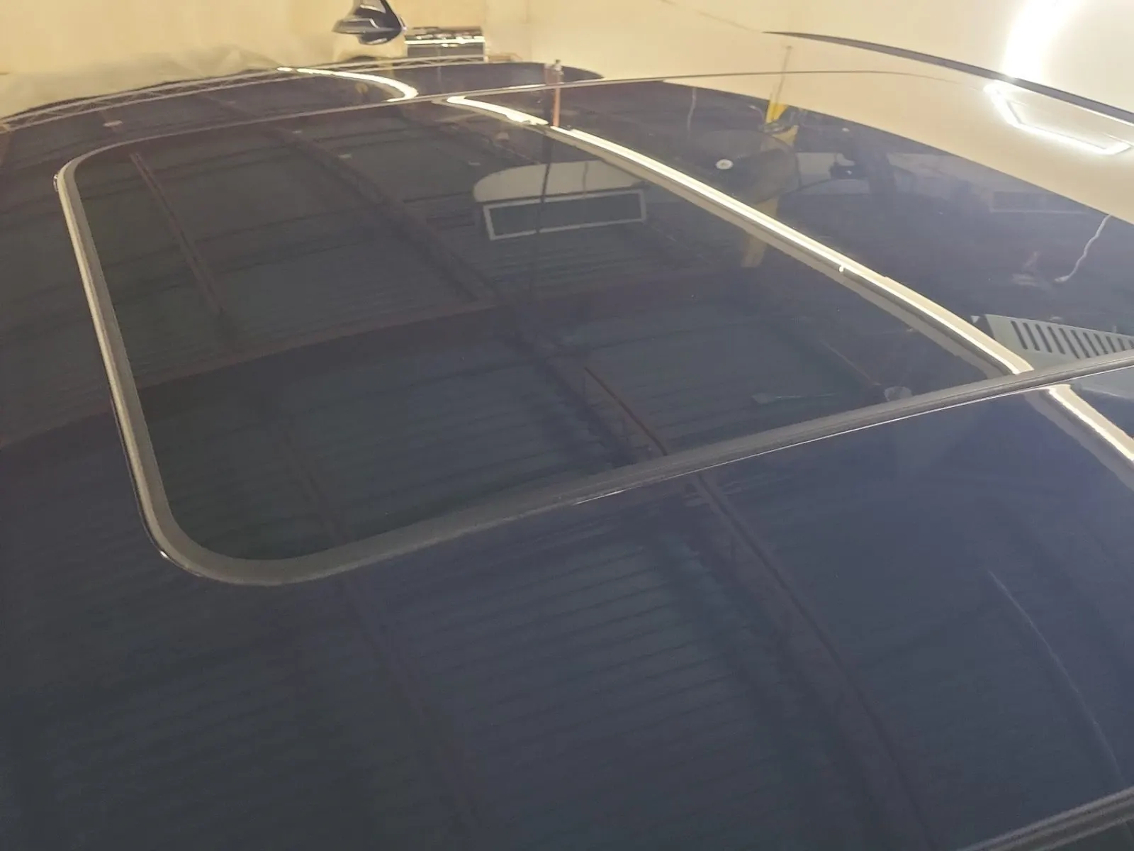 Exterior Roof Photo