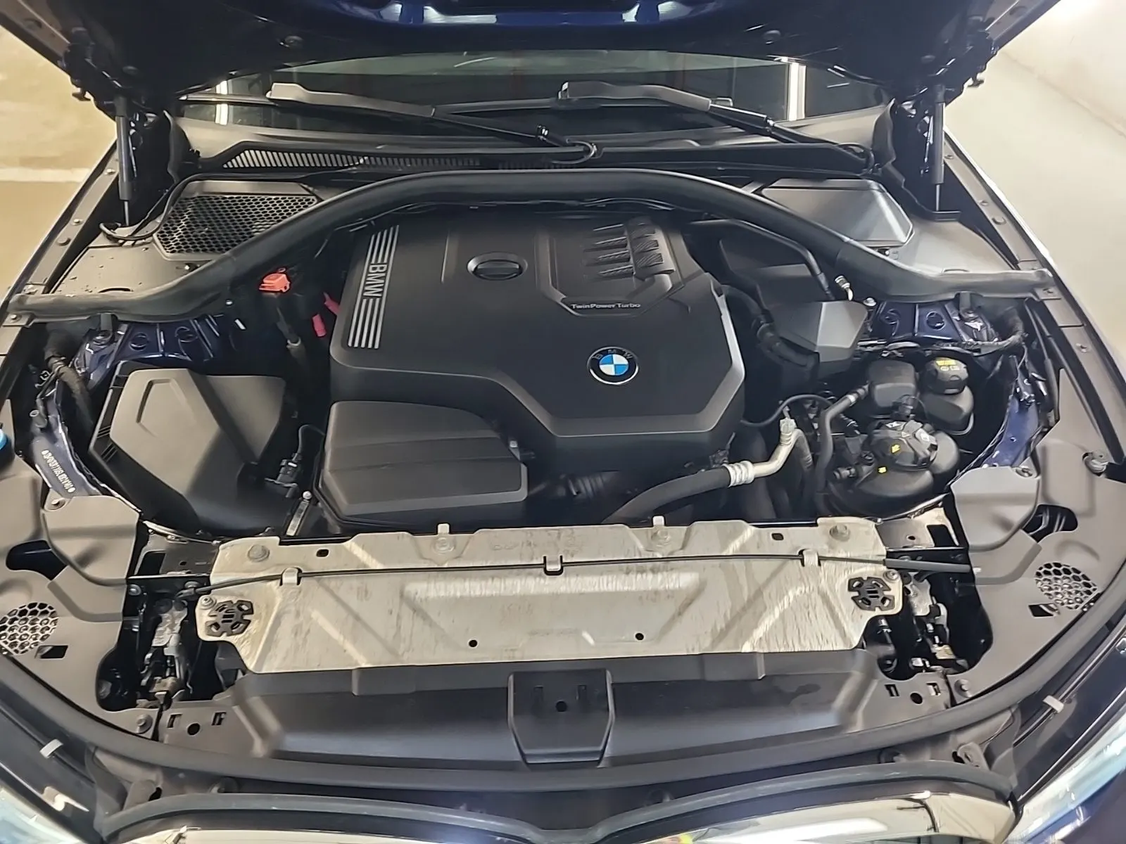 Engine Photo