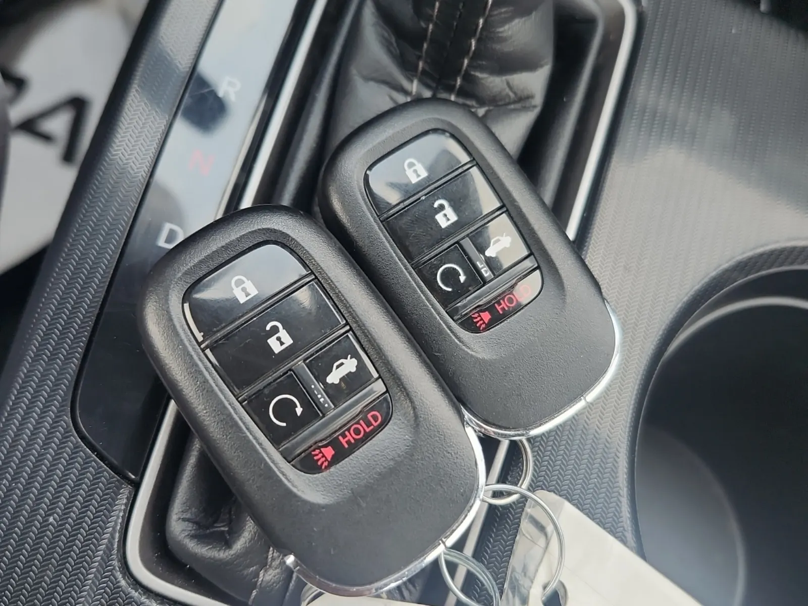Keys/Fobs/Manual Photo