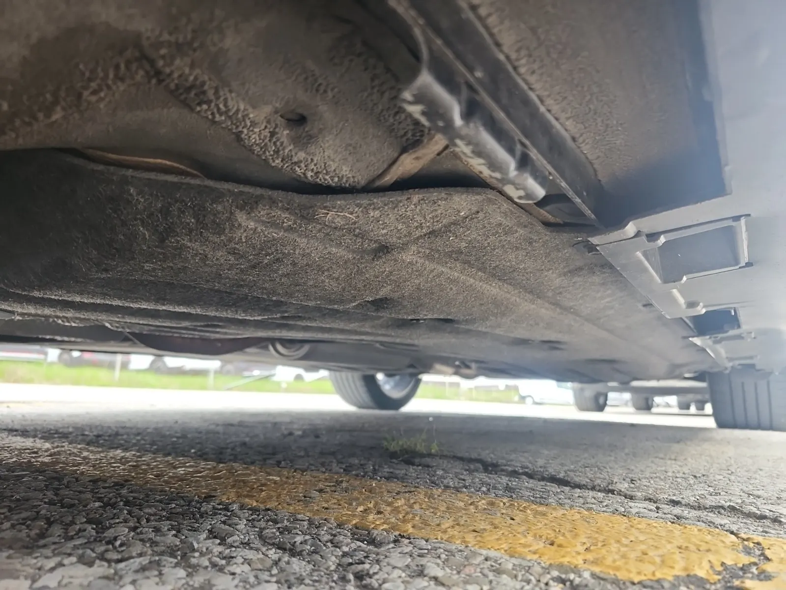 Undercarriage - Driver Photo