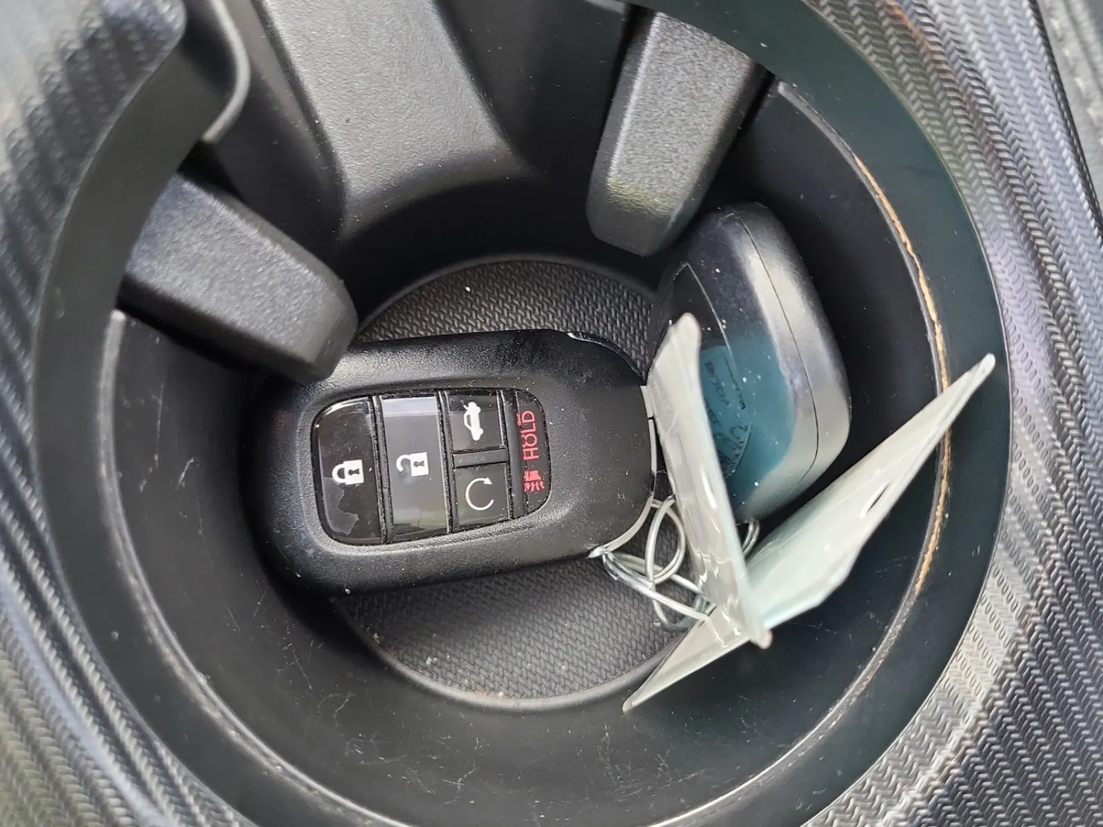 Keys/Fobs/Manual Photo