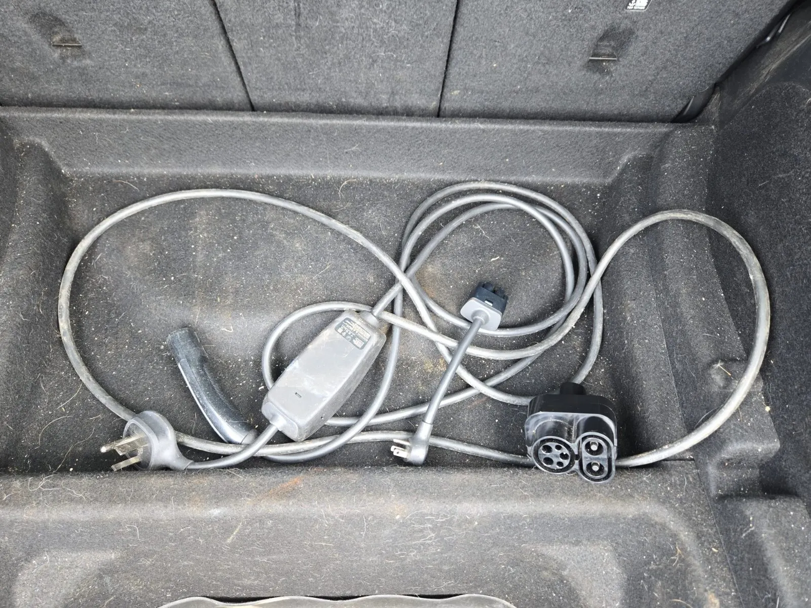 Charging Cable Photo