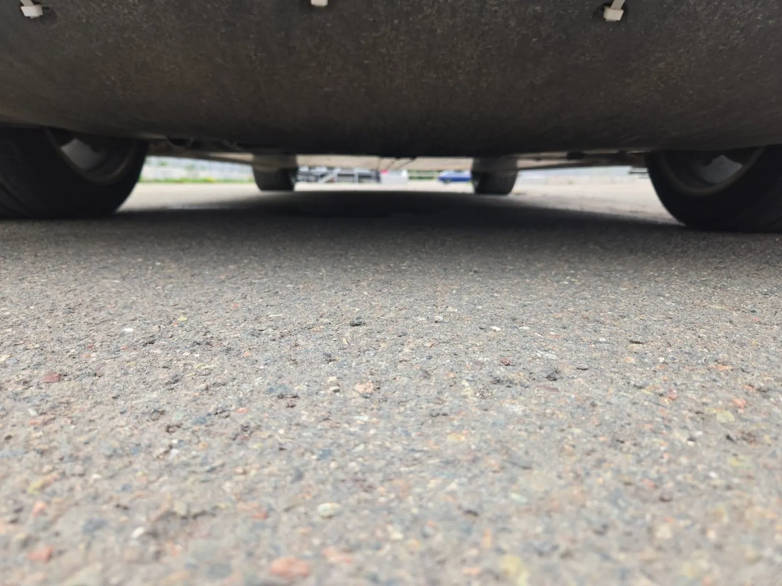 Undercarriage - Front Photo
