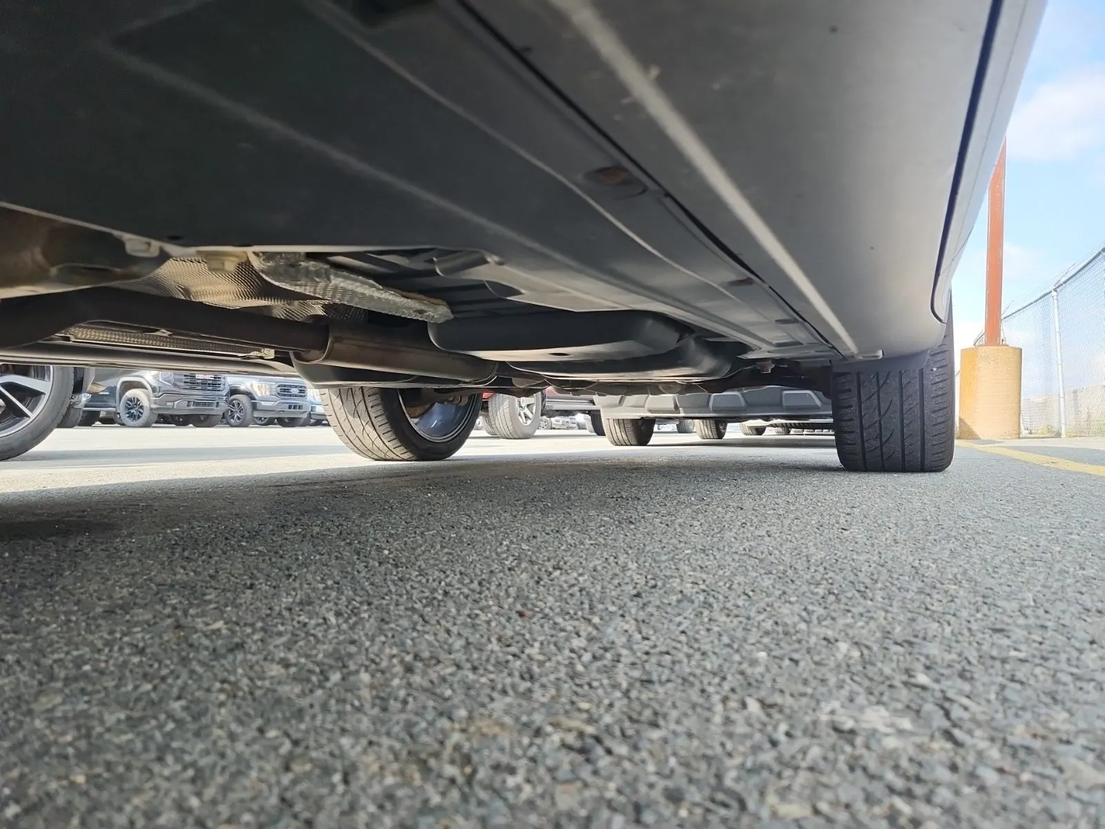 Undercarriage - Driver Photo