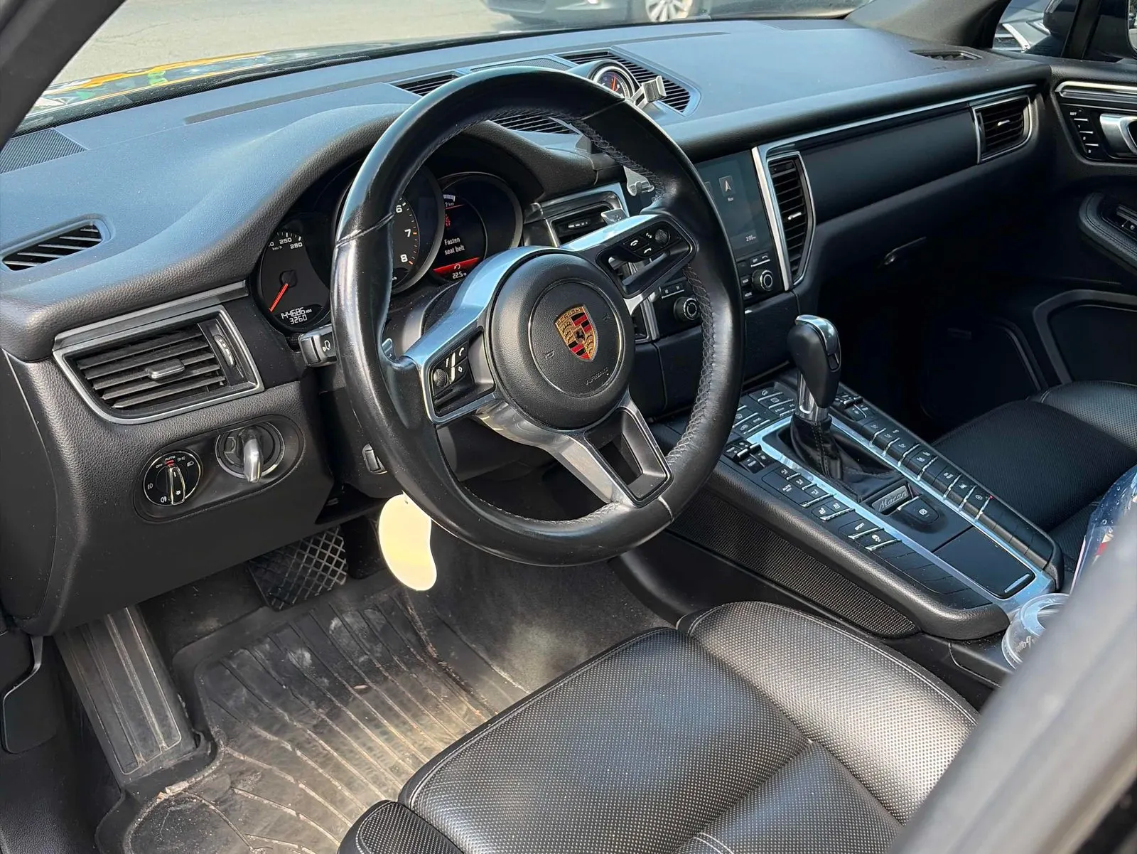 Interior driver side