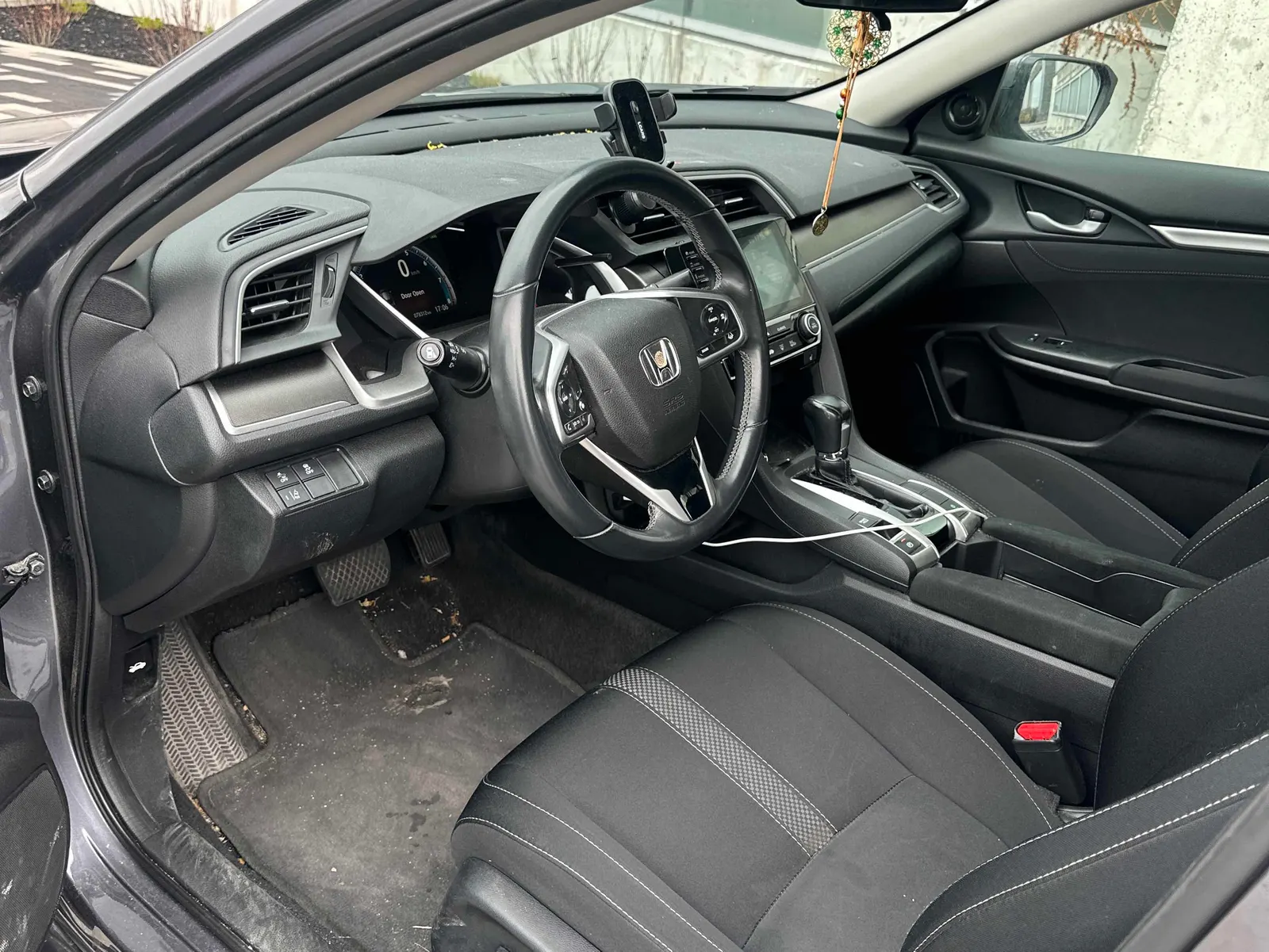 Interior driver side