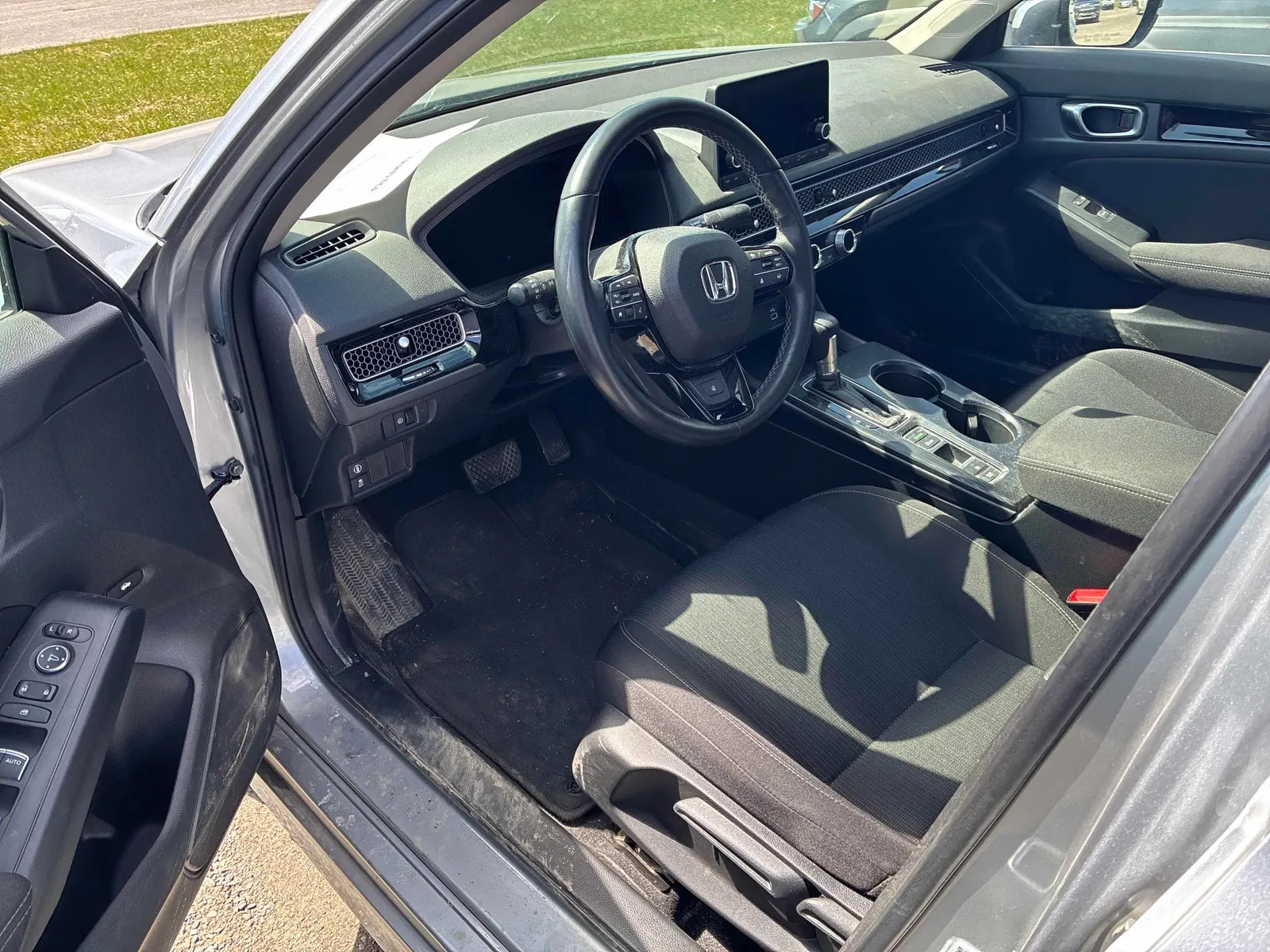 Interior driver side