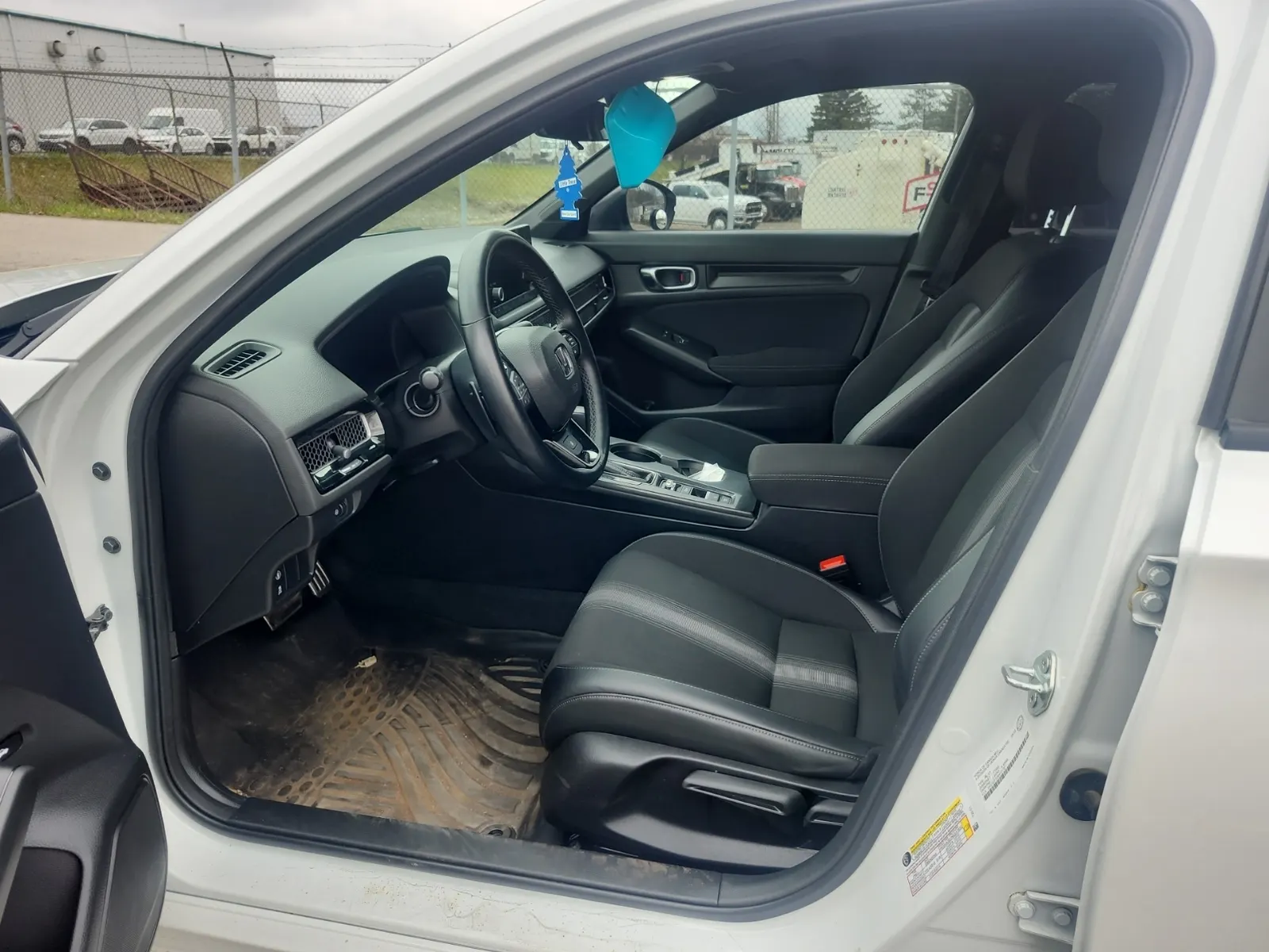 Front Interior Photo