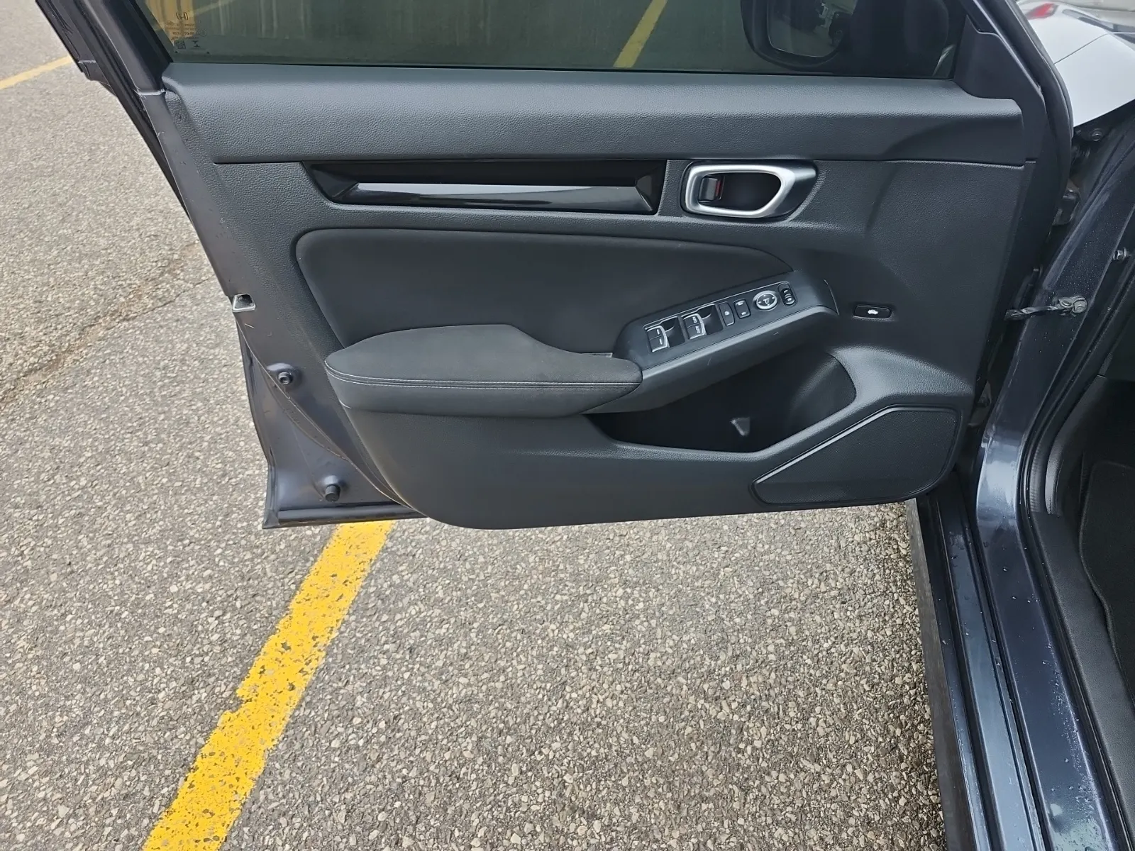 Left Front Door Panel