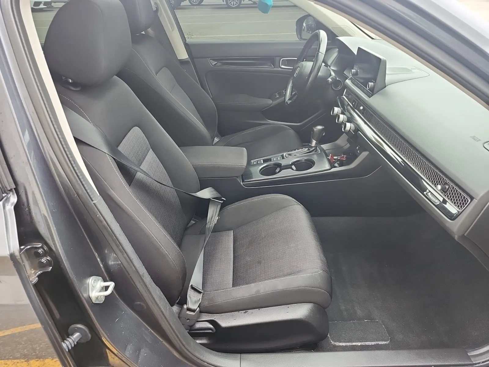 Right Side Interior Photo