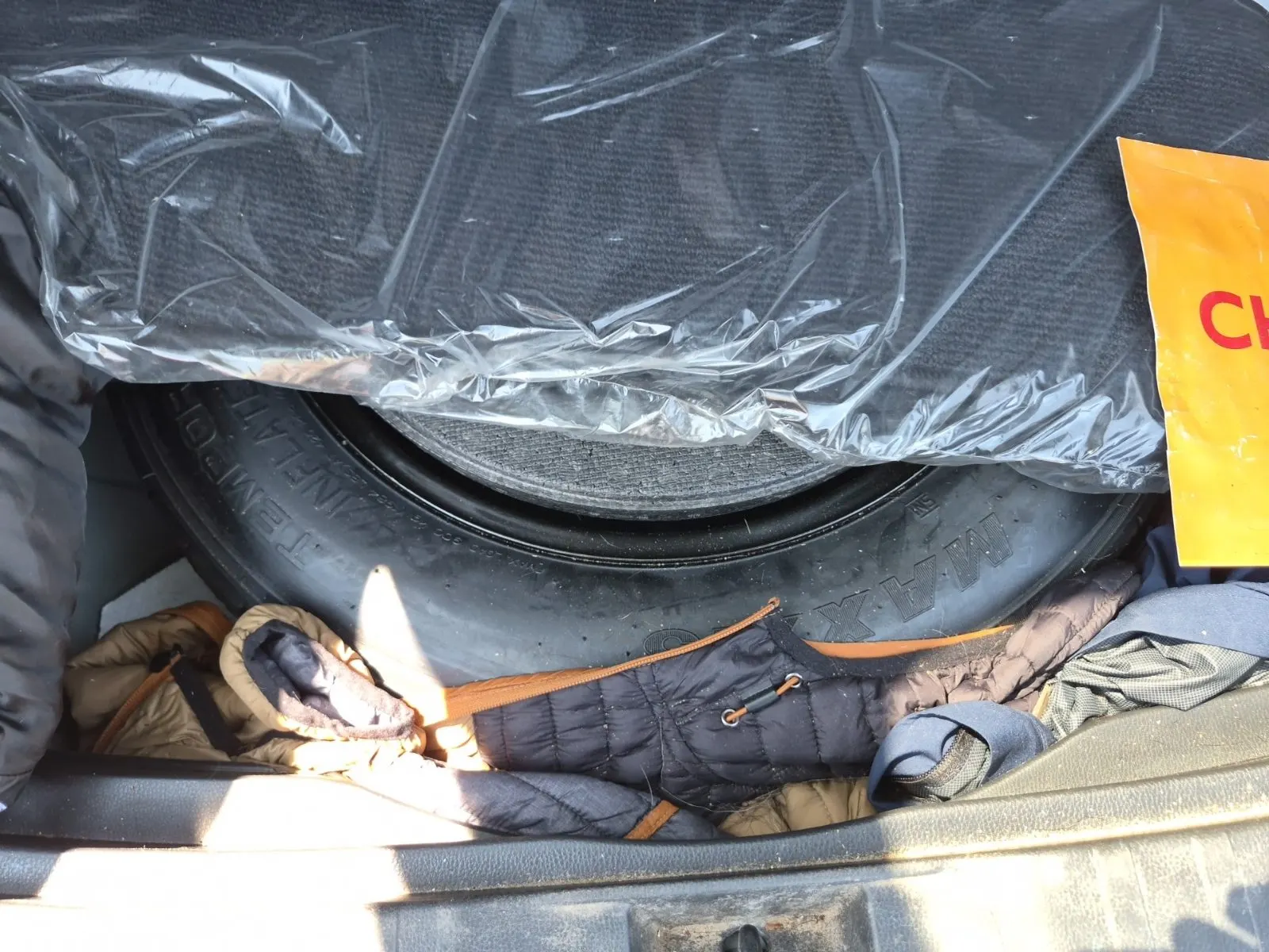 Spare Tire & Wheel Photo