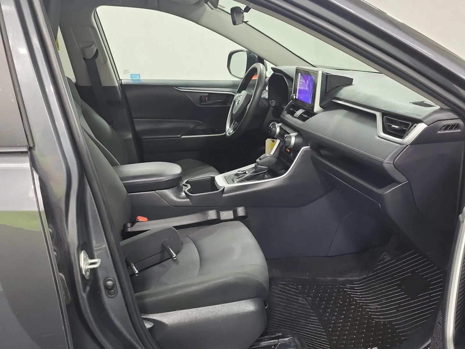 Right Side Interior Photo