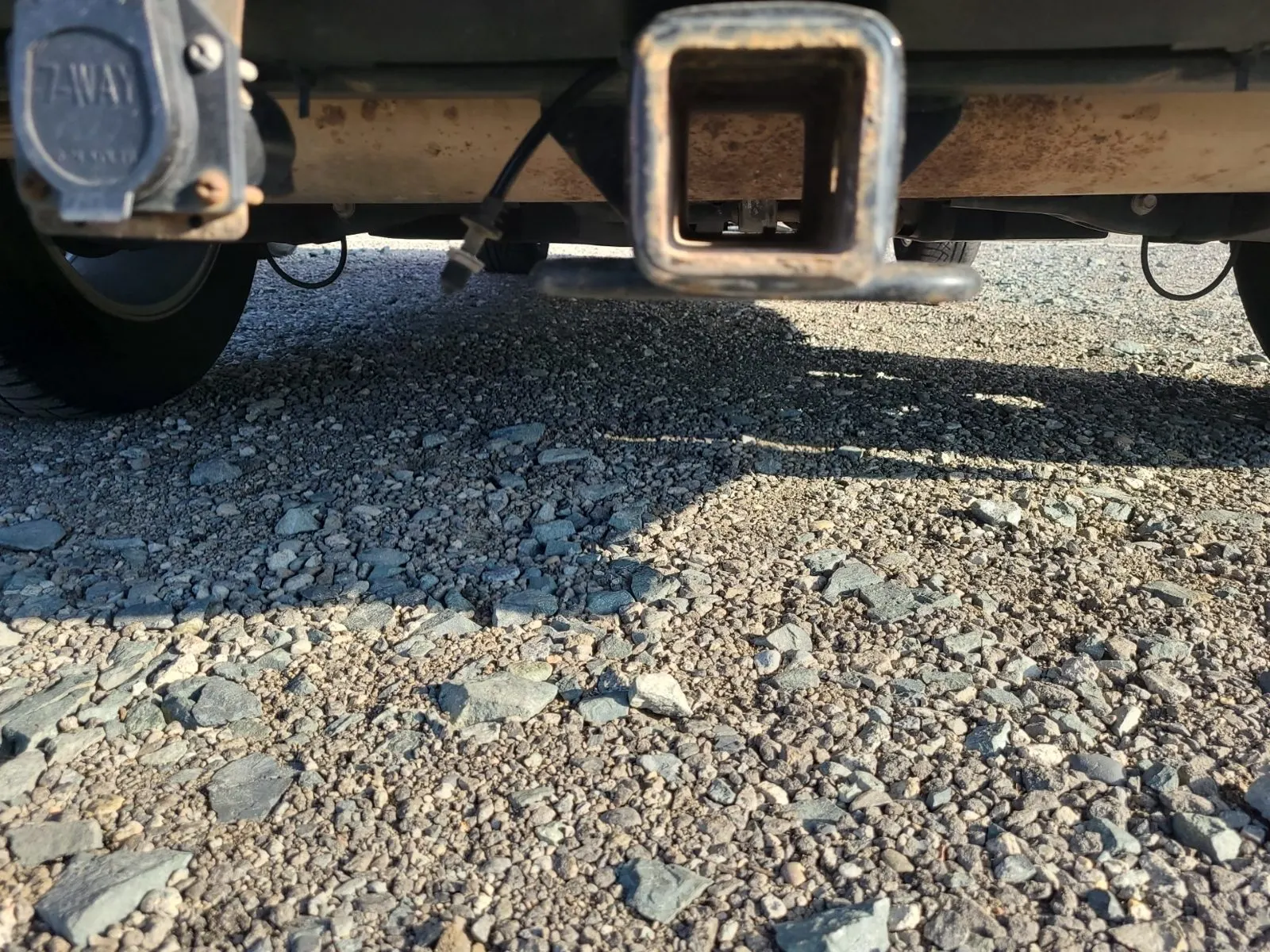 Undercarriage - Rear Photo