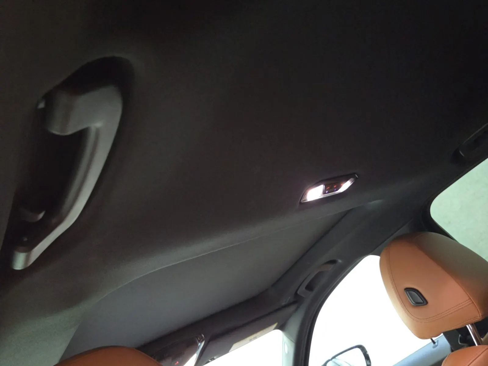 Interior Roof Photo
