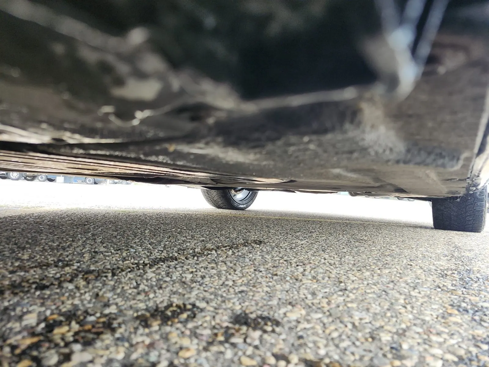 Undercarriage - Driver Photo