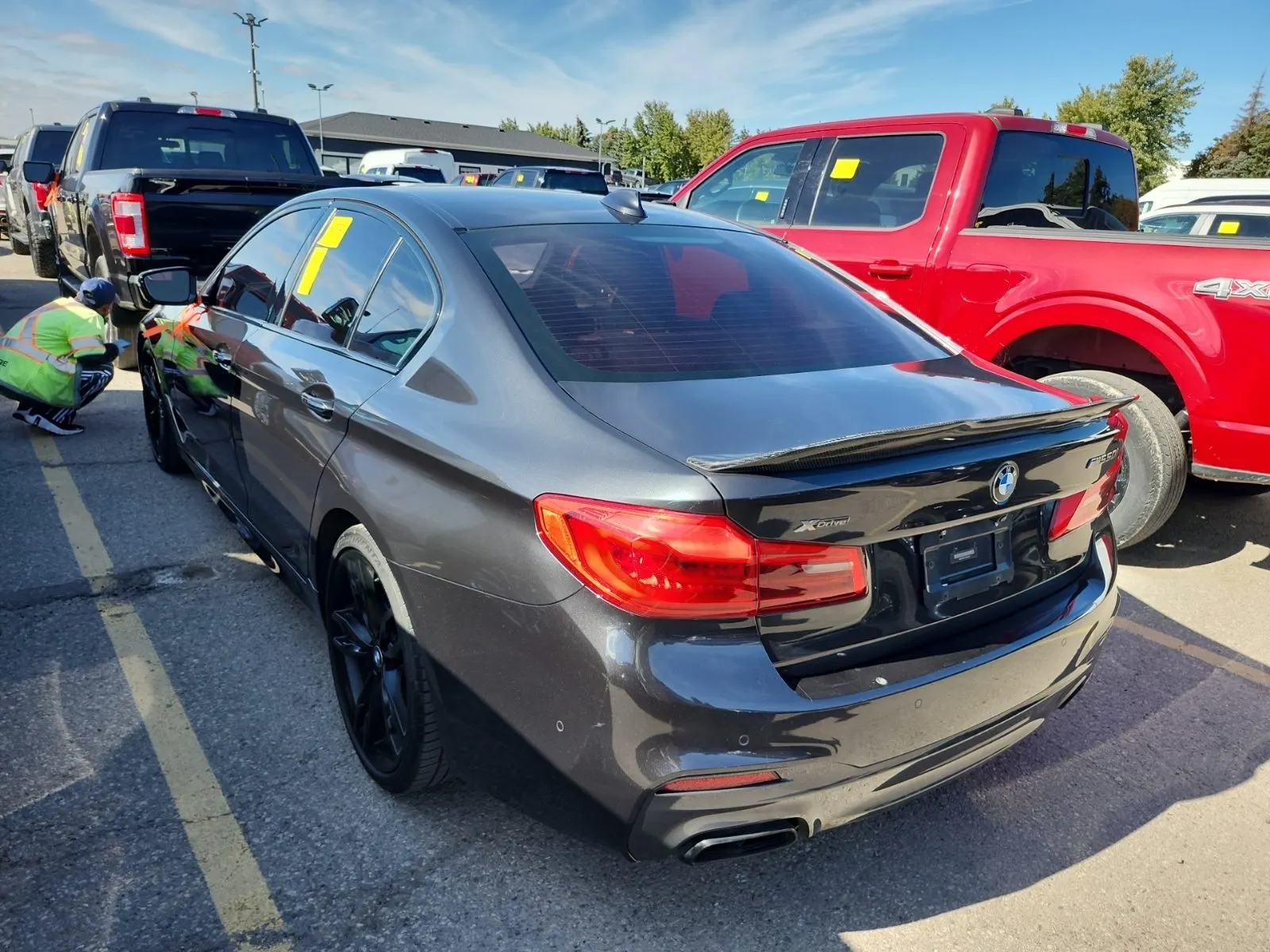 Driver Rear 3/4 Photo