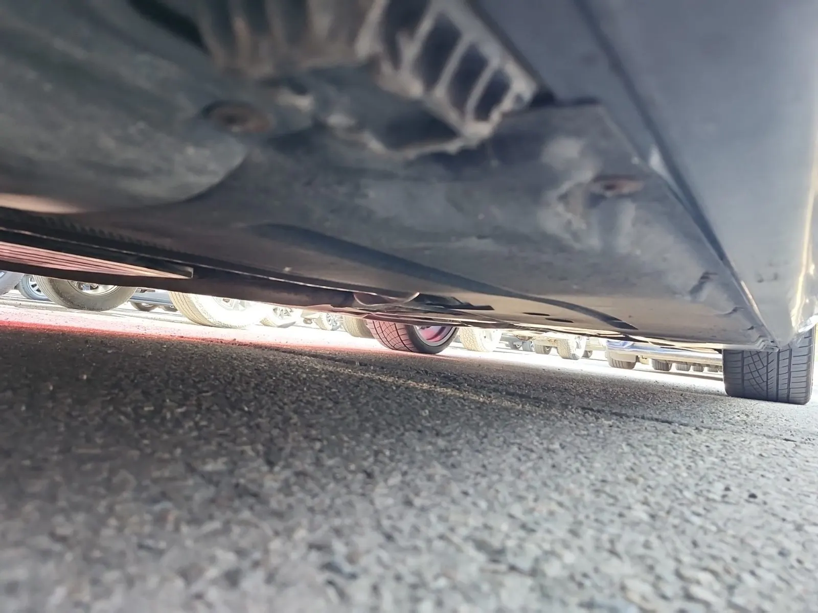 Undercarriage - Driver Photo