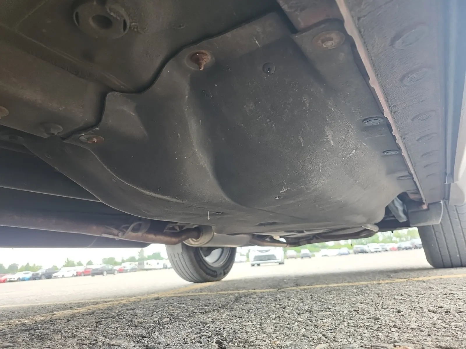 Undercarriage - Driver Photo