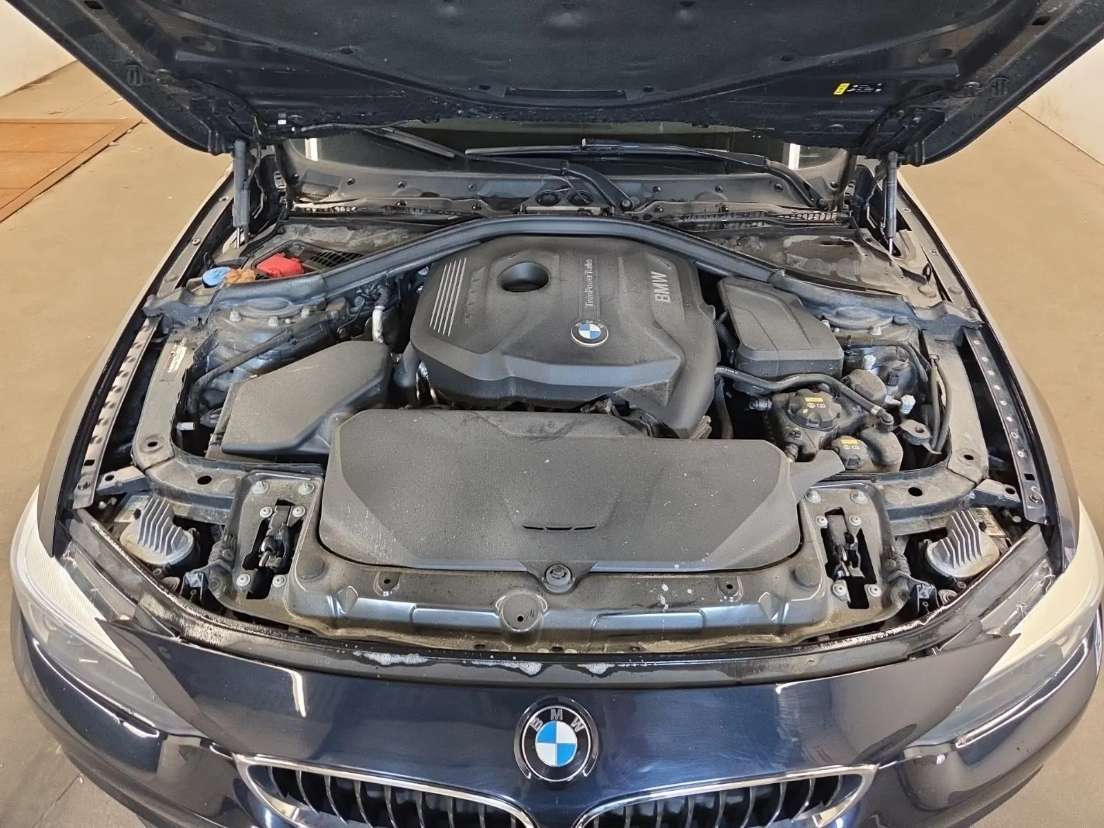 Engine Photo
