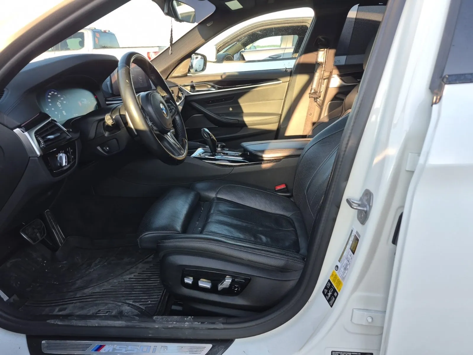 Front Interior Photo