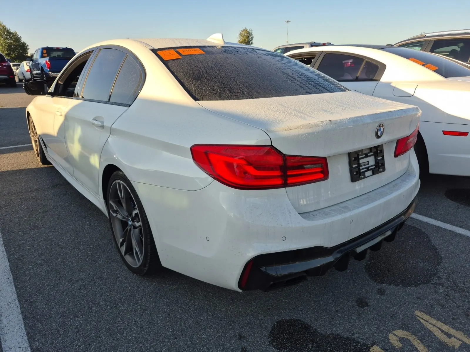 Driver Rear 3/4 Photo