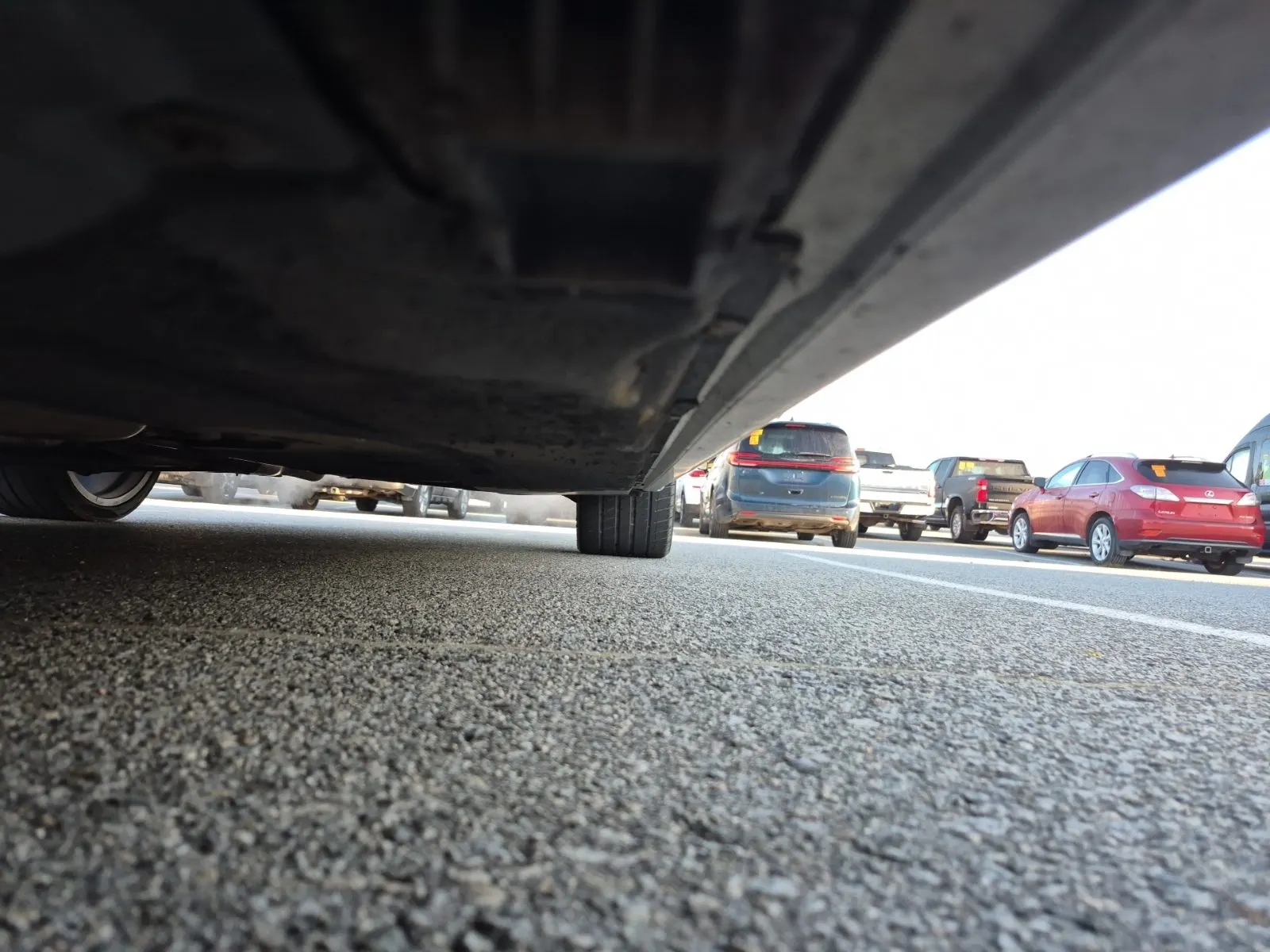 Undercarriage - Driver Photo