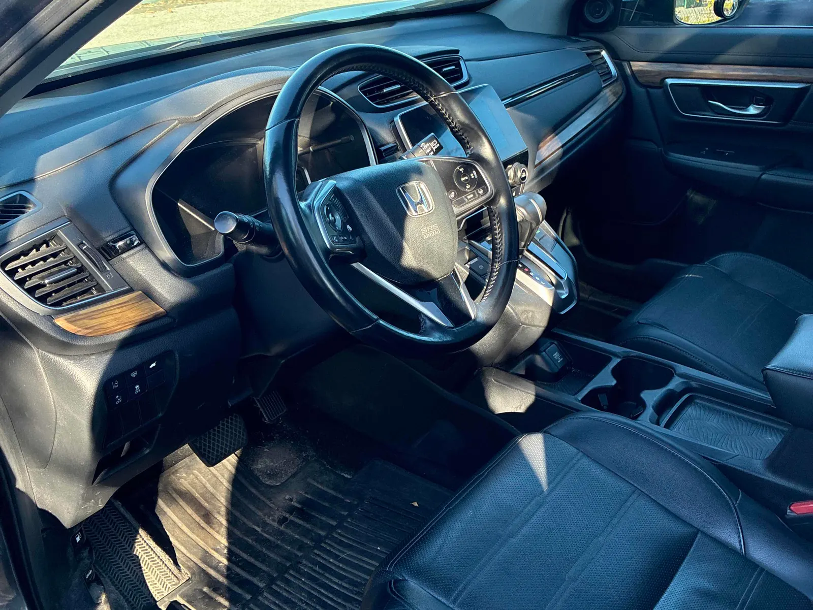 Interior driver side