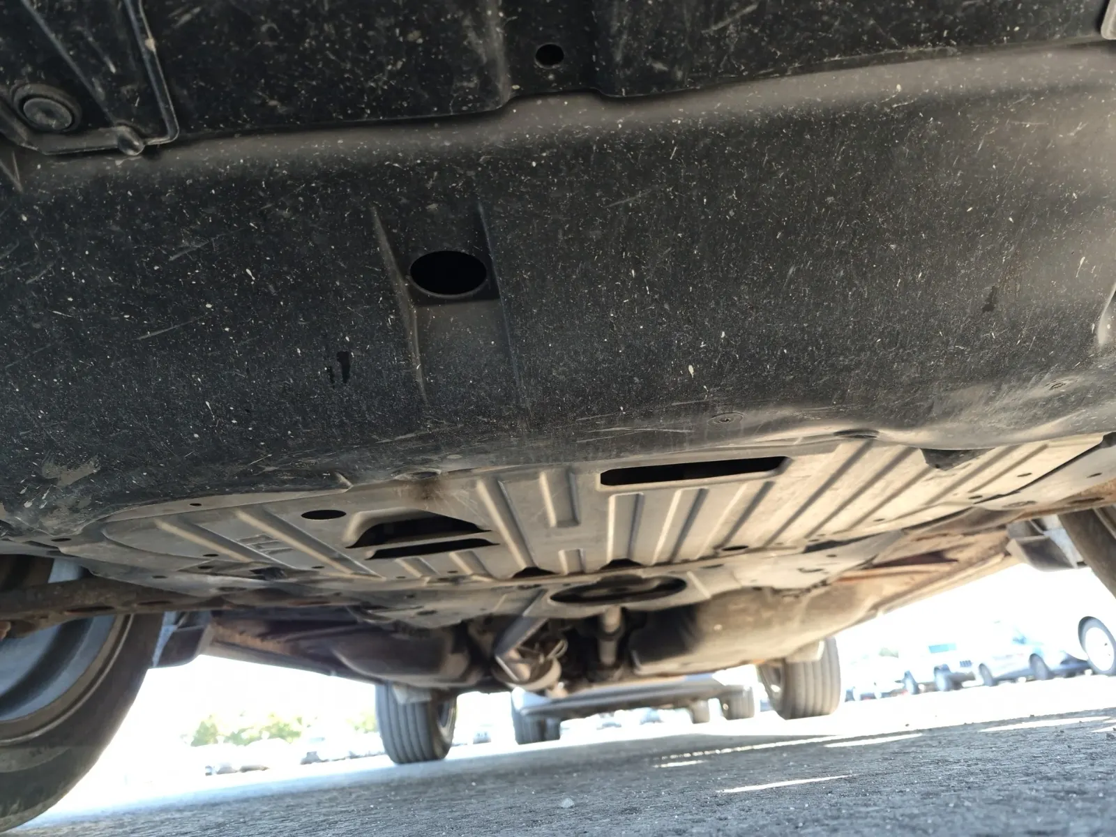 Undercarriage - Front Photo