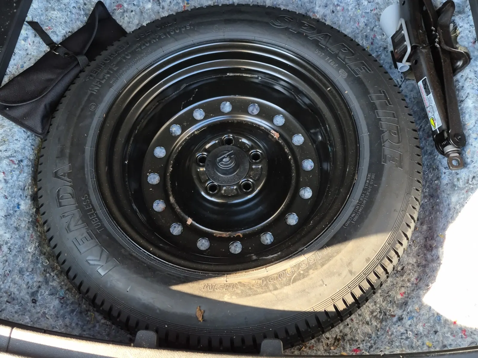 Spare Tire & Wheel Photo