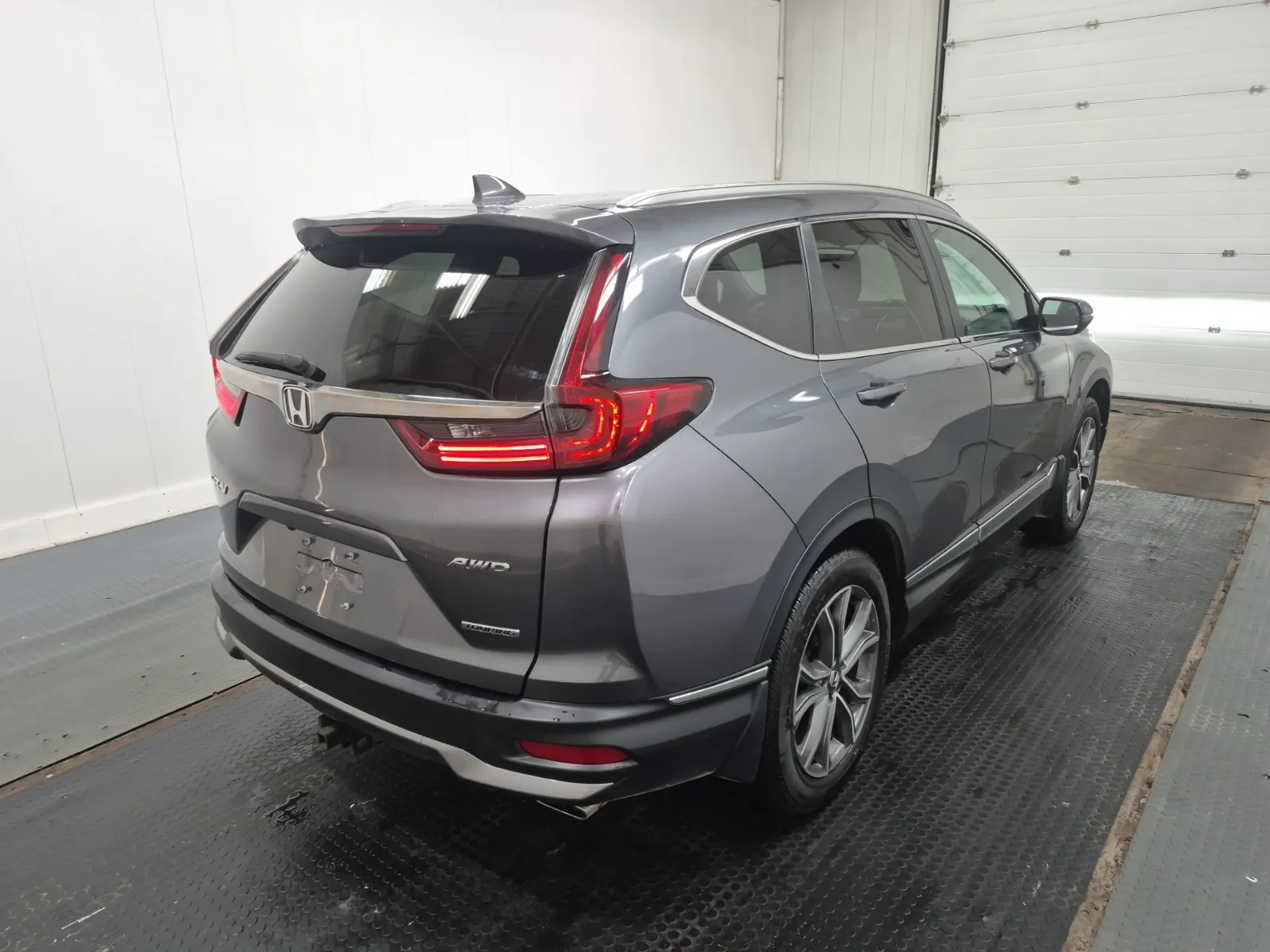 Passenger Rear 3/4 Photo
