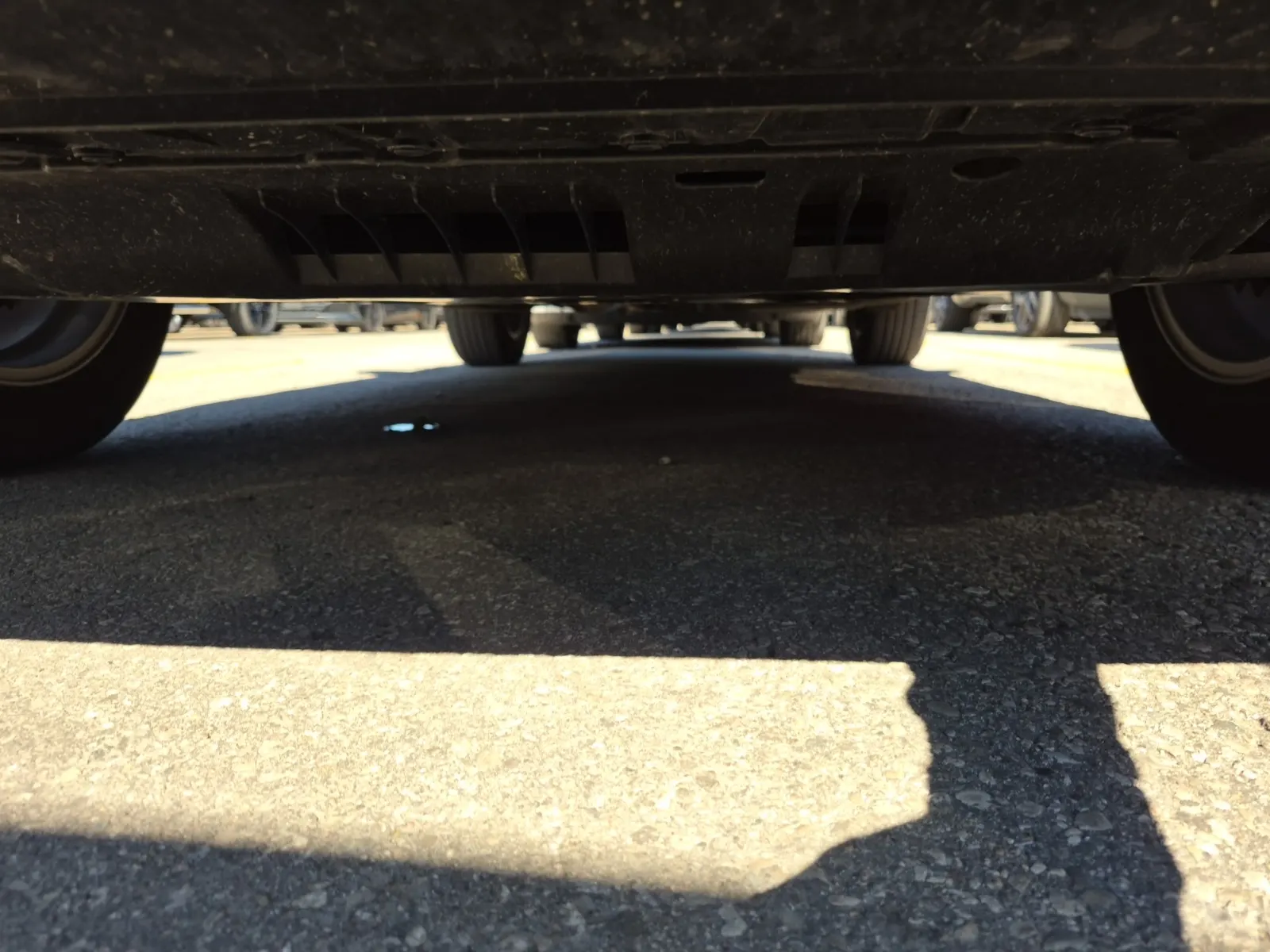 Undercarriage - Front Photo