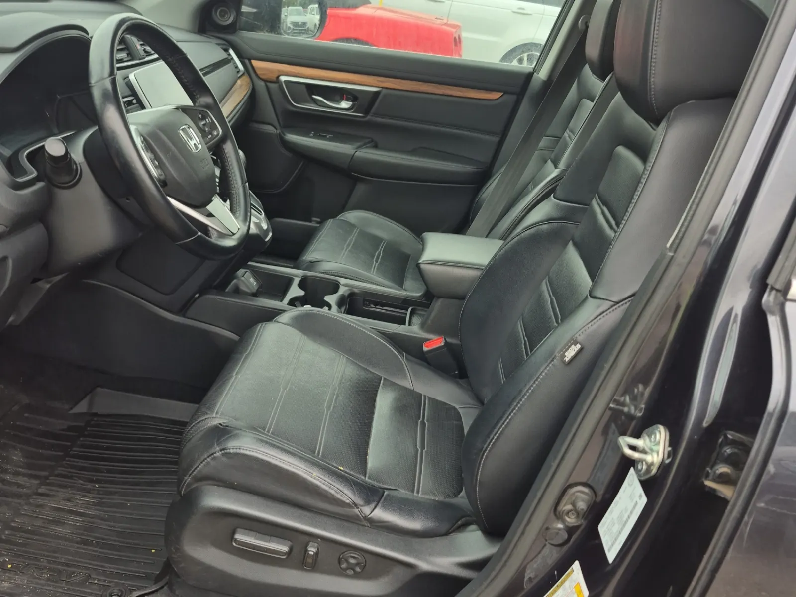 Front Interior Photo