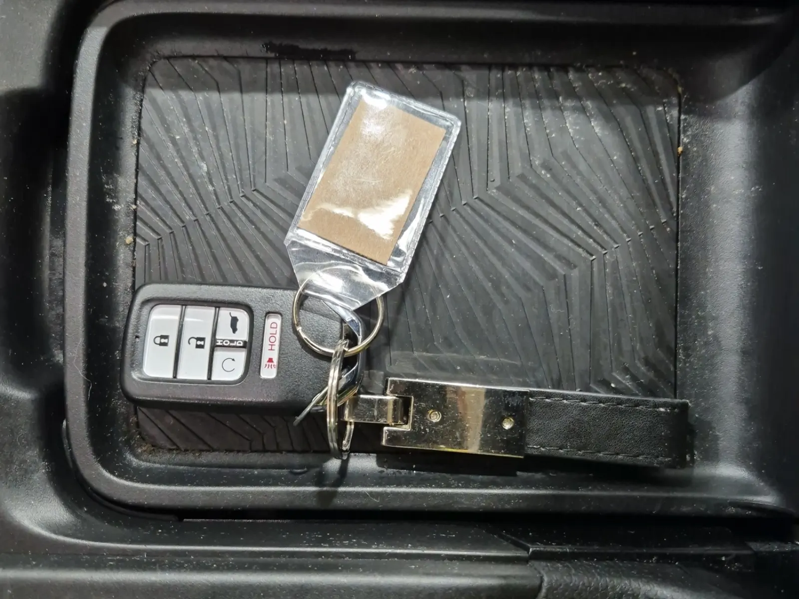 Keys/Fobs/Manual Photo