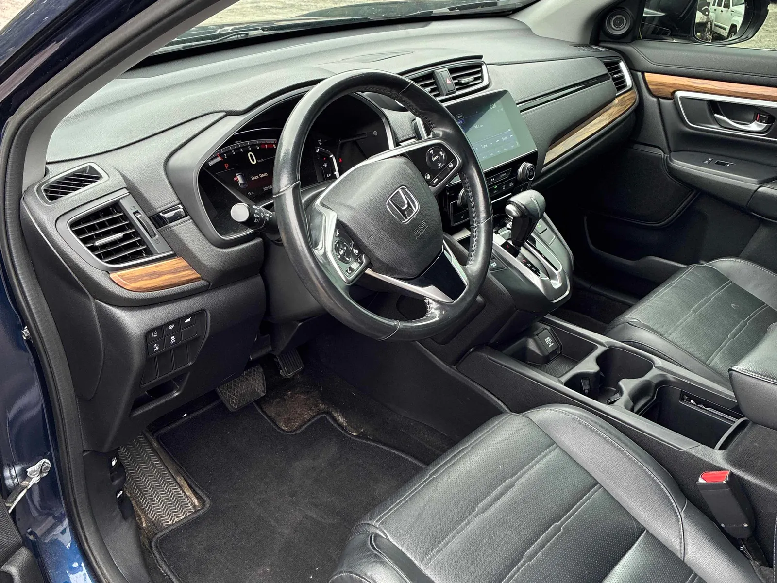 Interior driver side