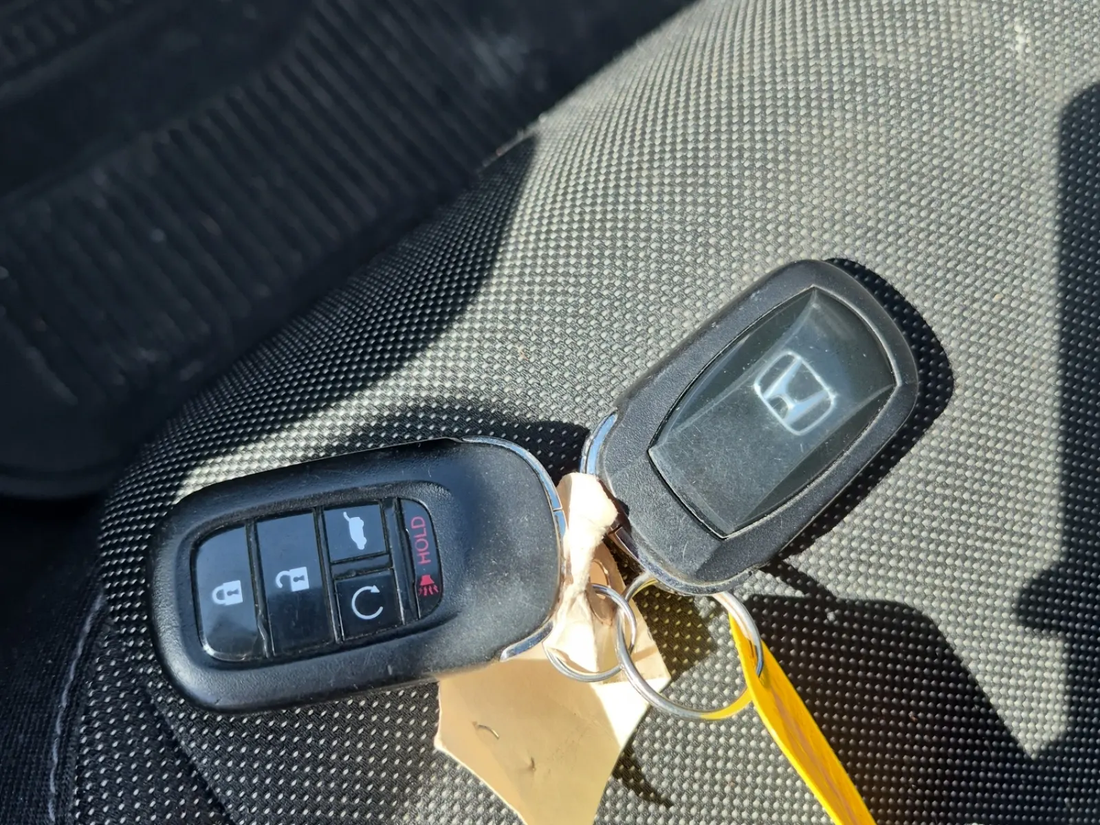 Keys/Fobs/Manual Photo