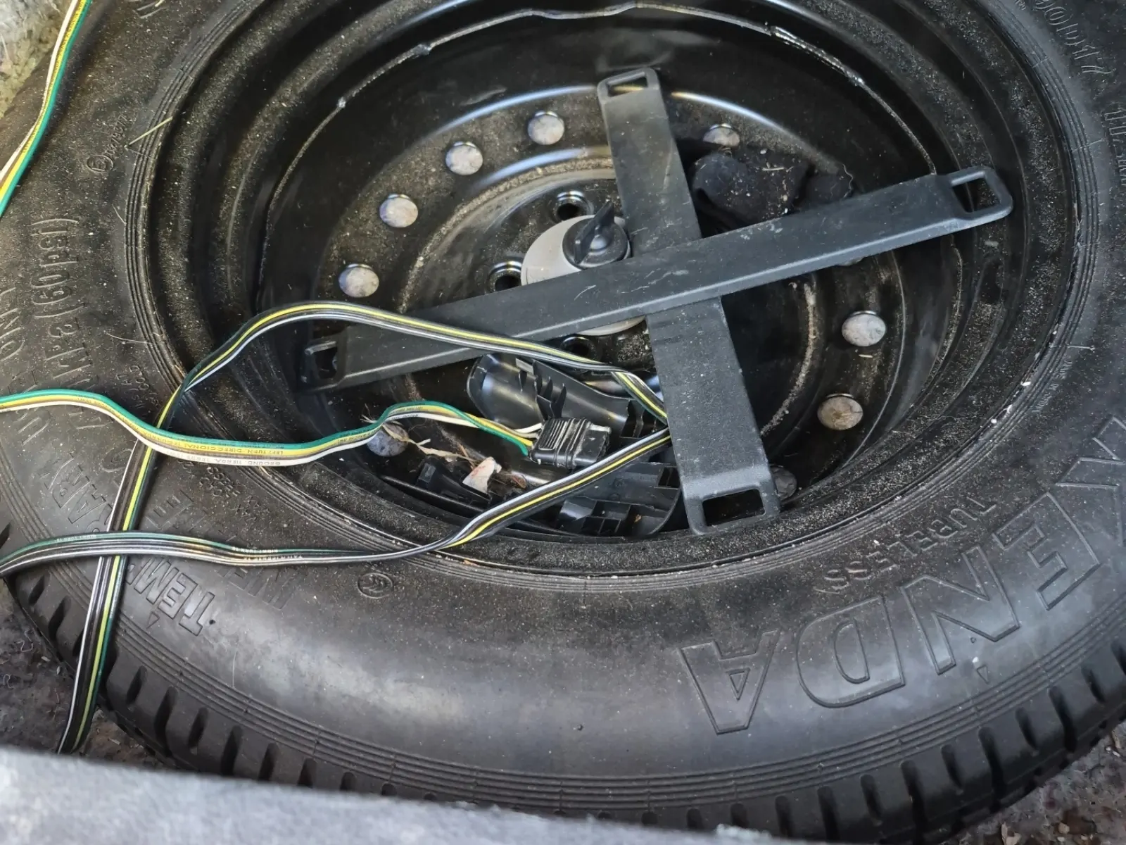 Spare Tire & Wheel Photo