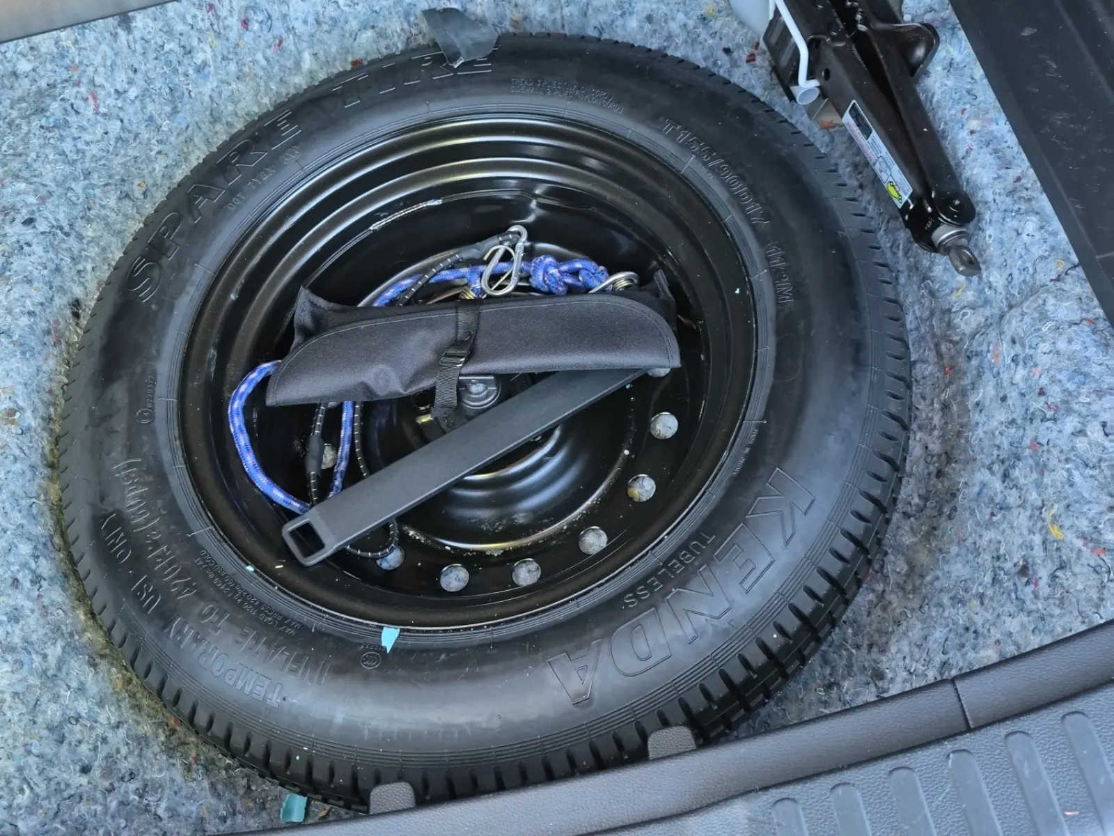 Spare Tire & Wheel Photo