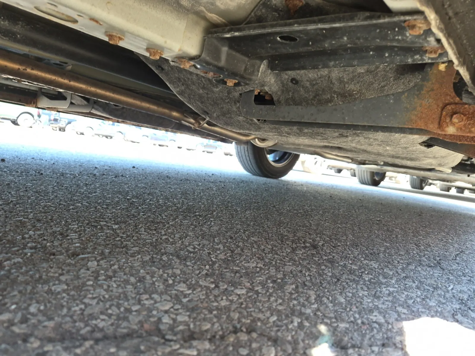 Undercarriage - Driver Photo