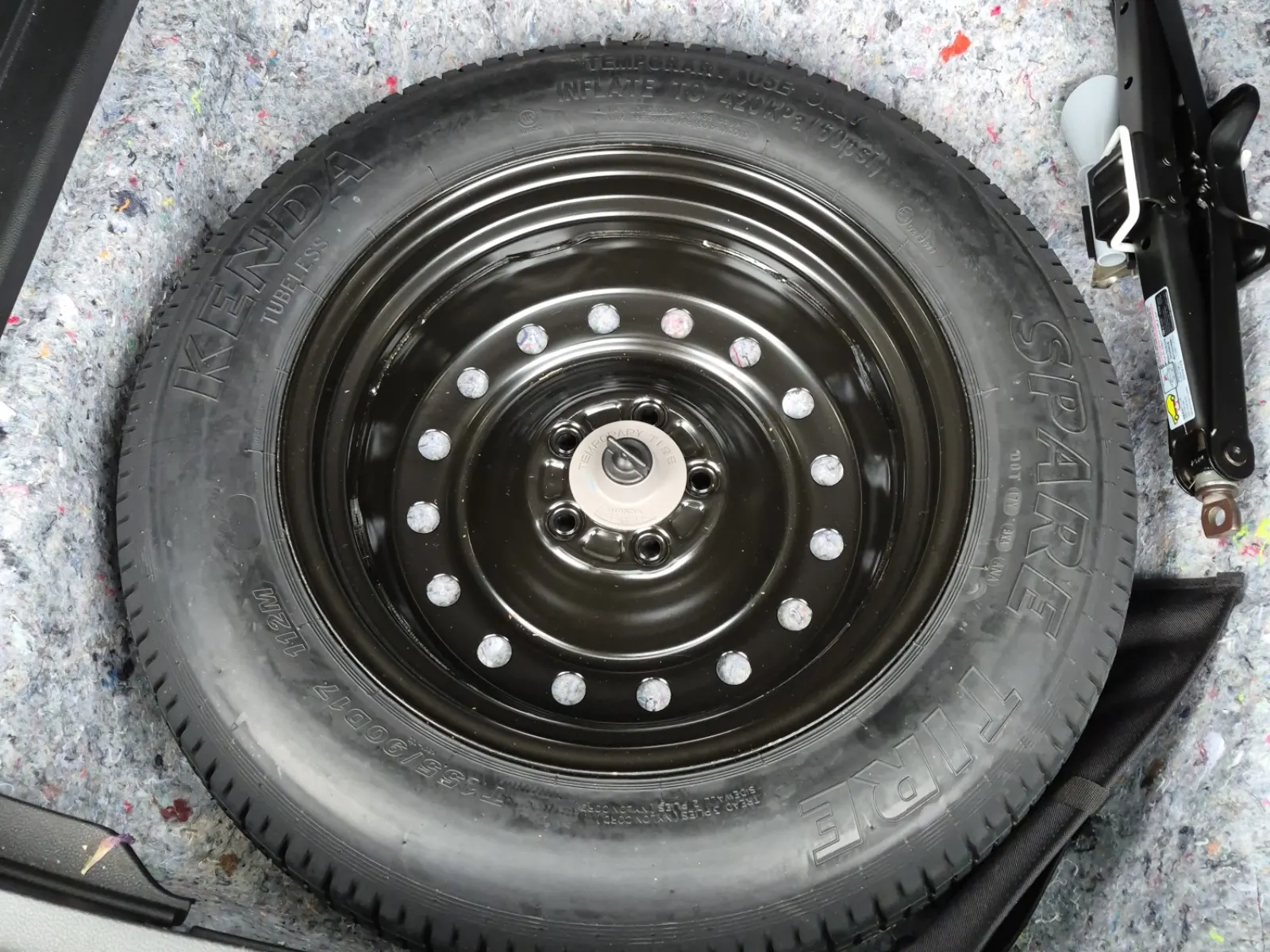 Spare Tire & Wheel Photo